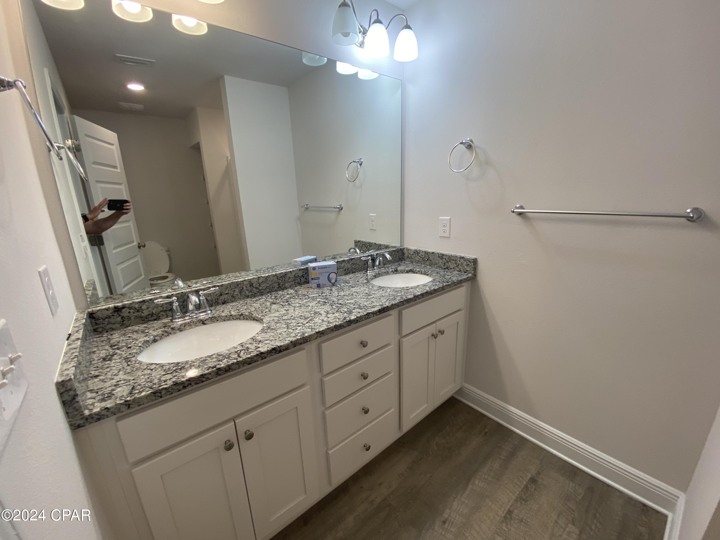 Landins Landing - Residential Lease