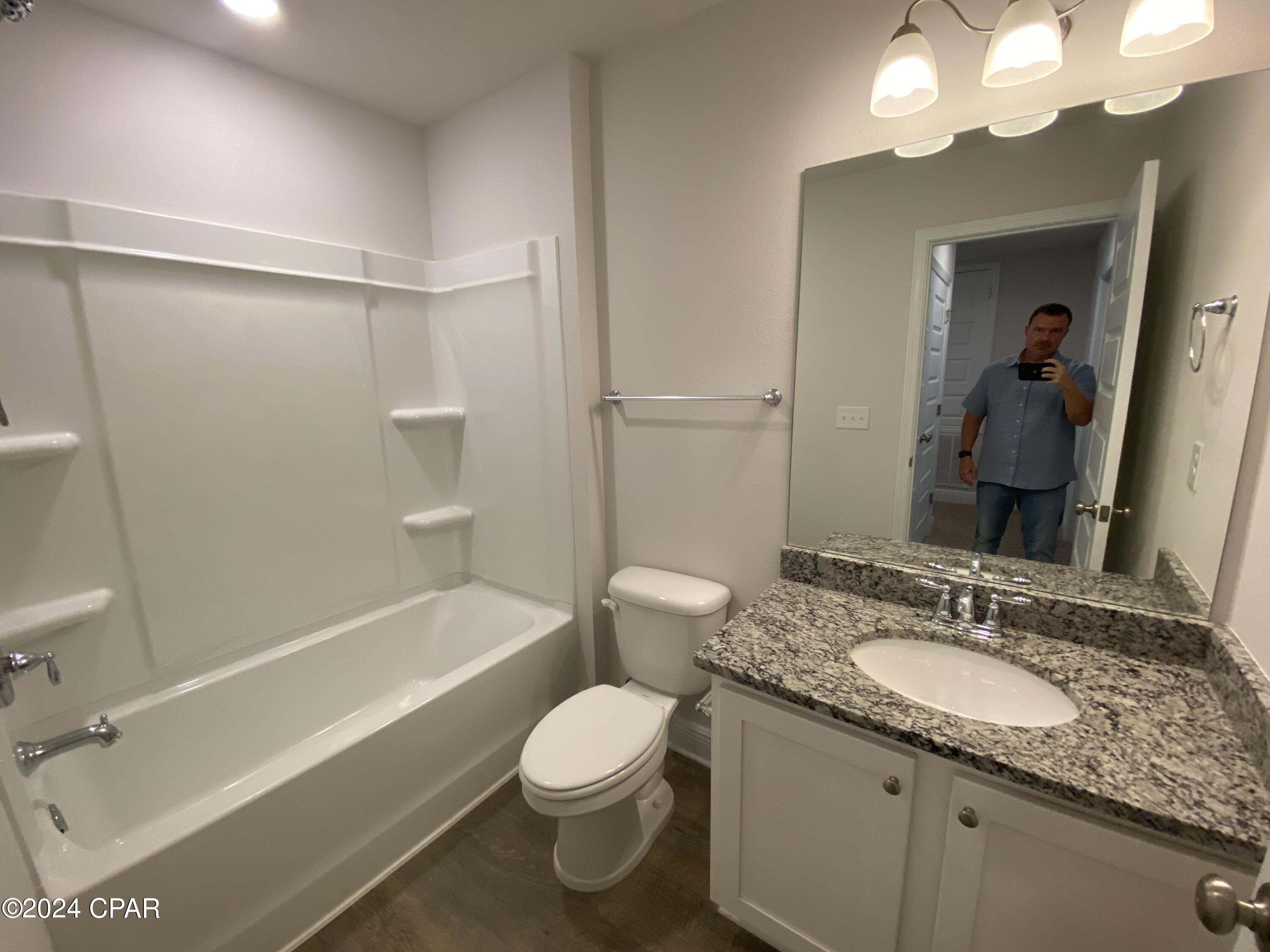 Landins Landing - Residential Lease