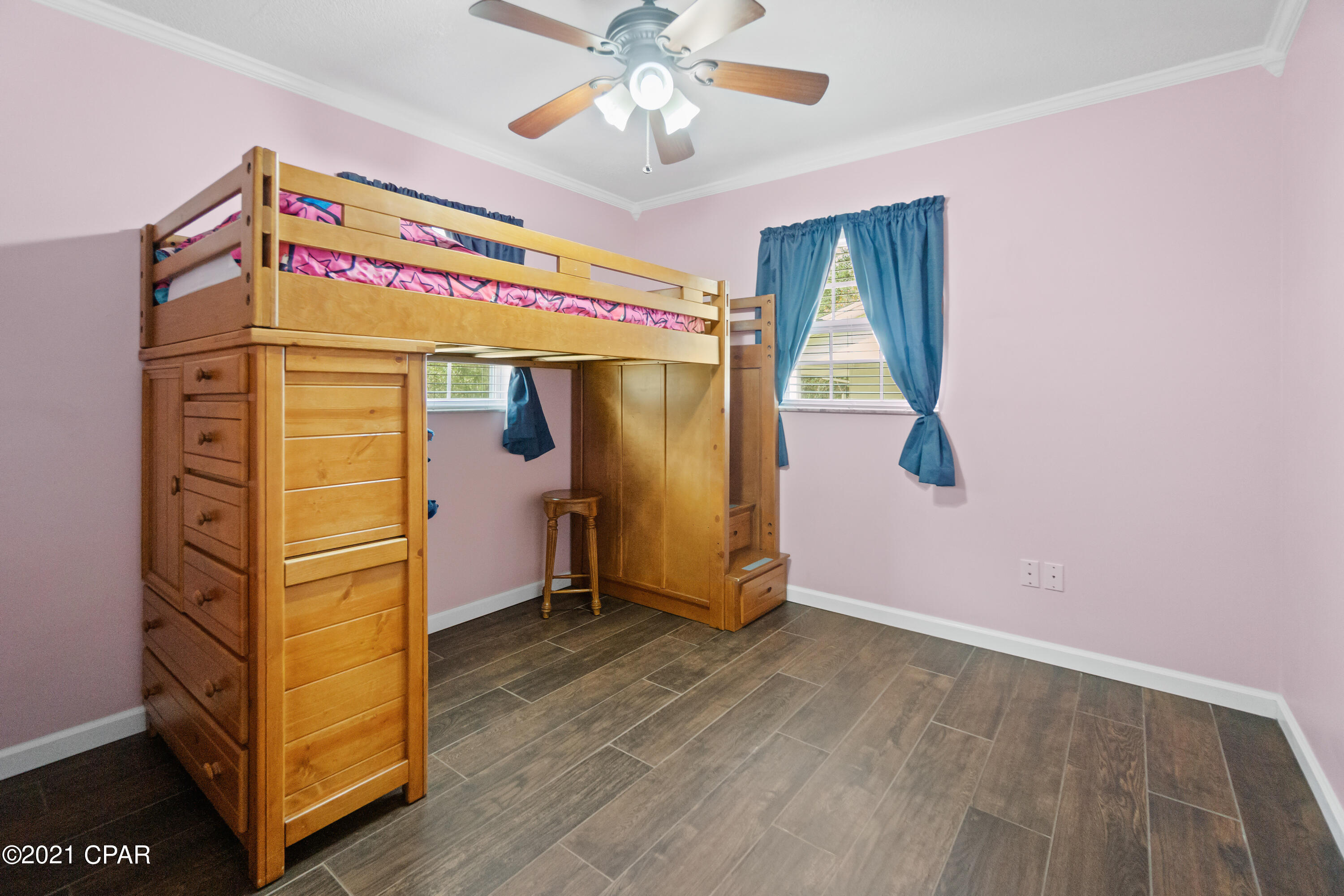 Sunny Hills Unit 4 - Residential