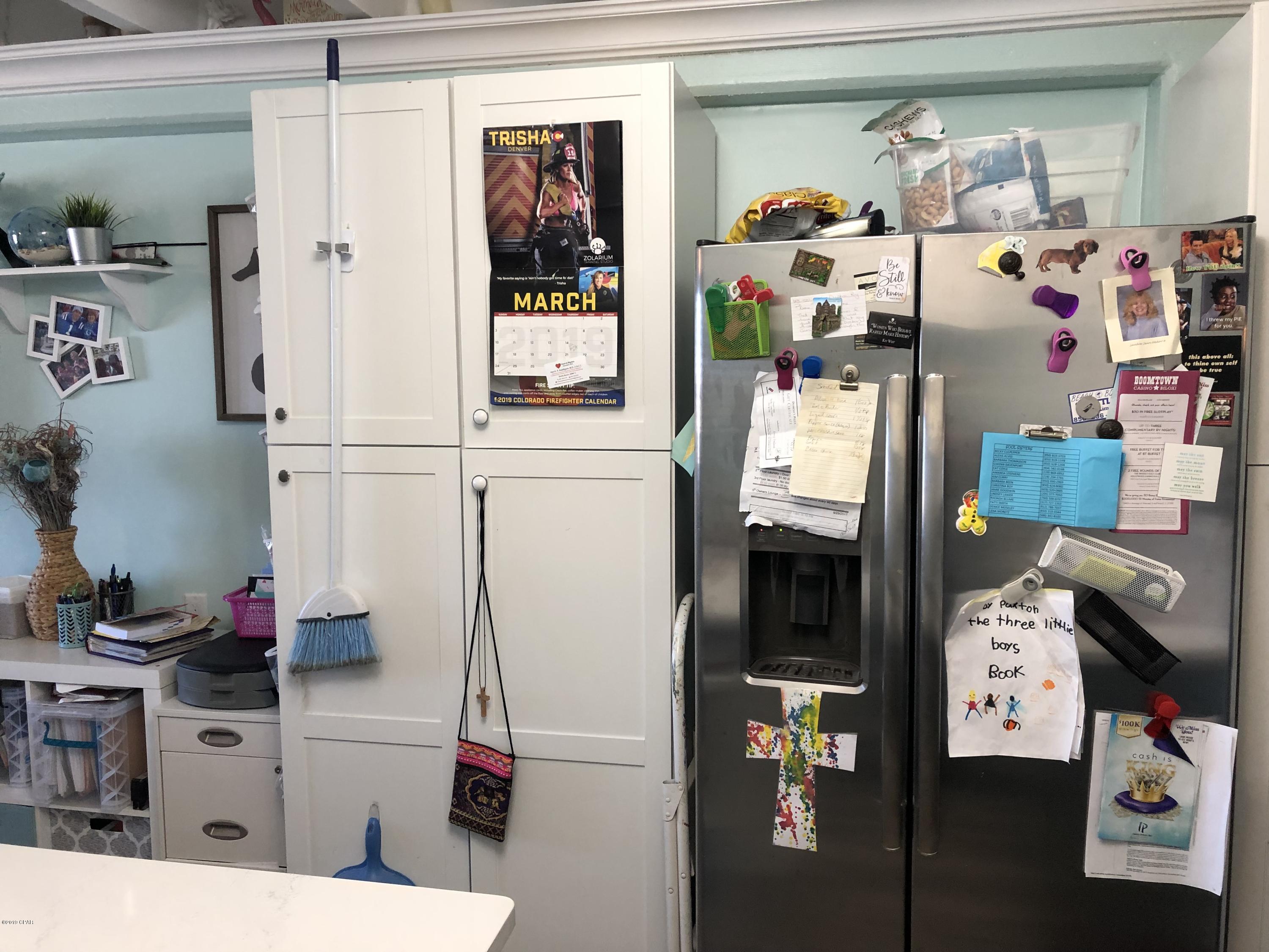 Fontainebleau Terrace - Residential