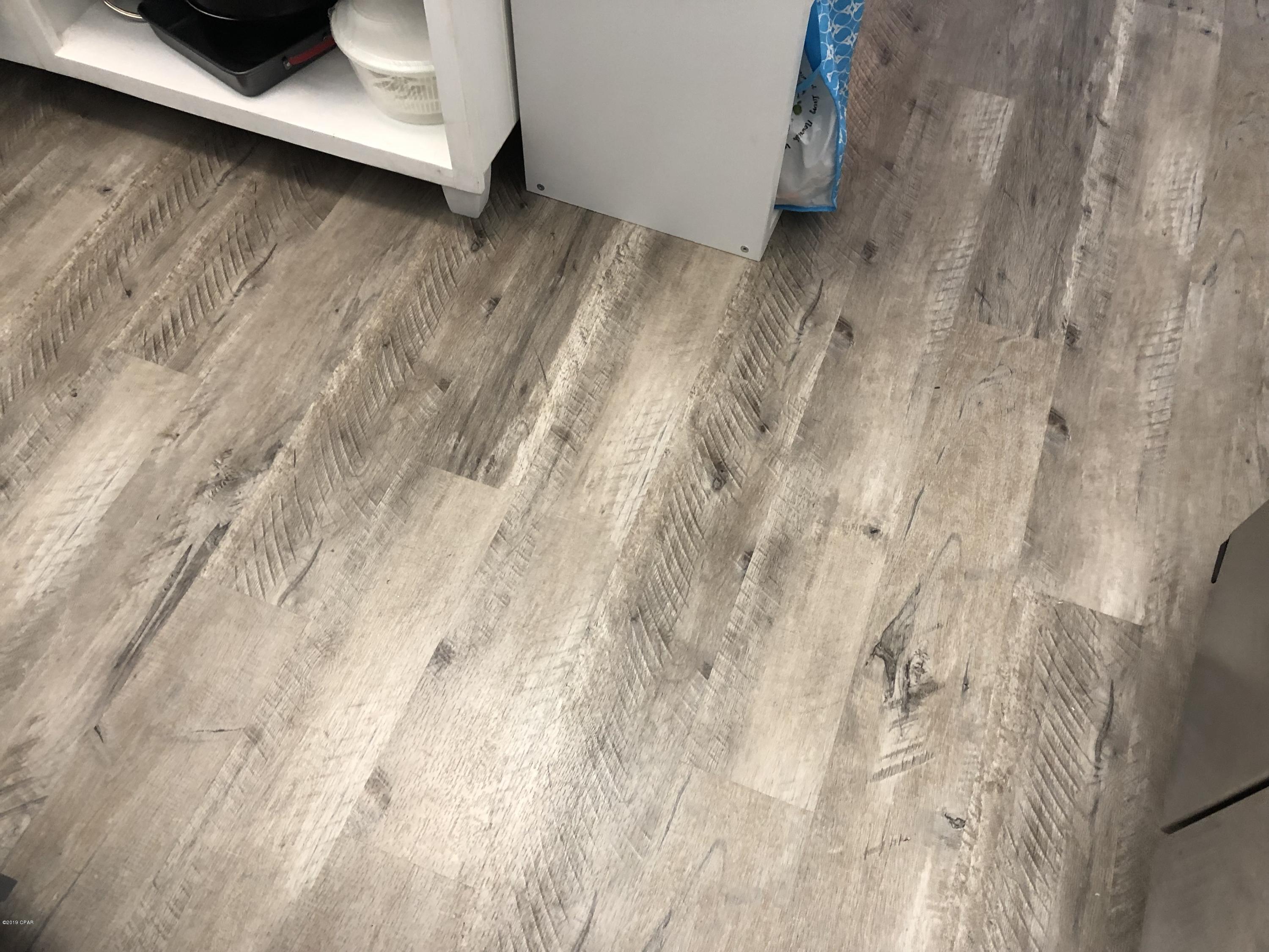 Fontainebleau Terrace - Residential