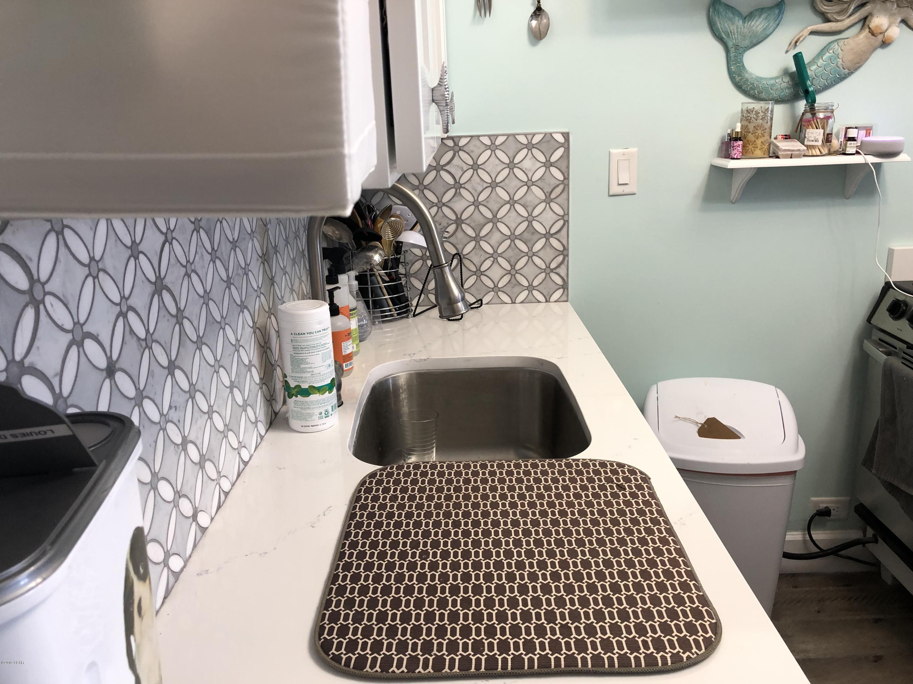 Fontainebleau Terrace - Residential