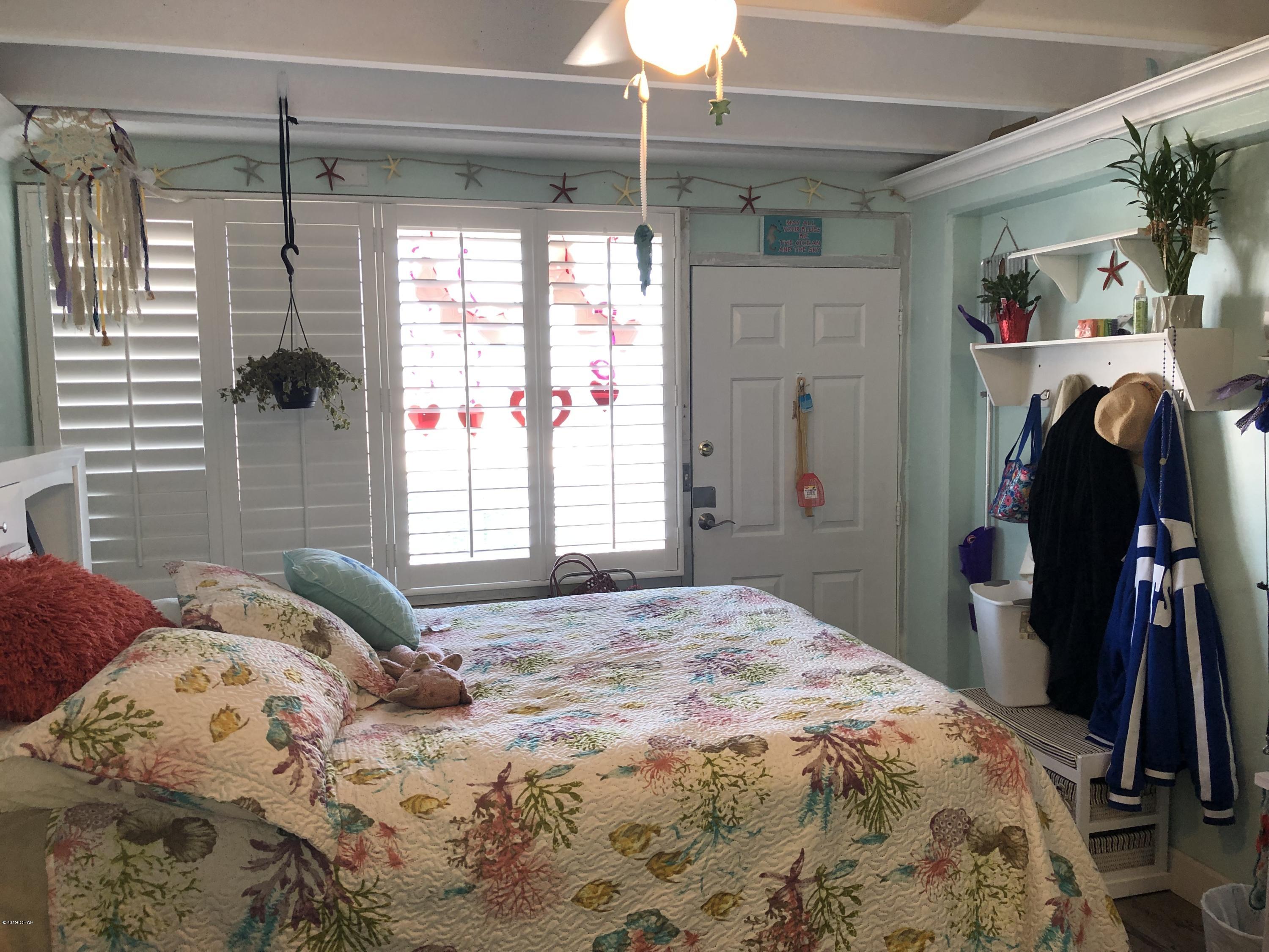 Fontainebleau Terrace - Residential