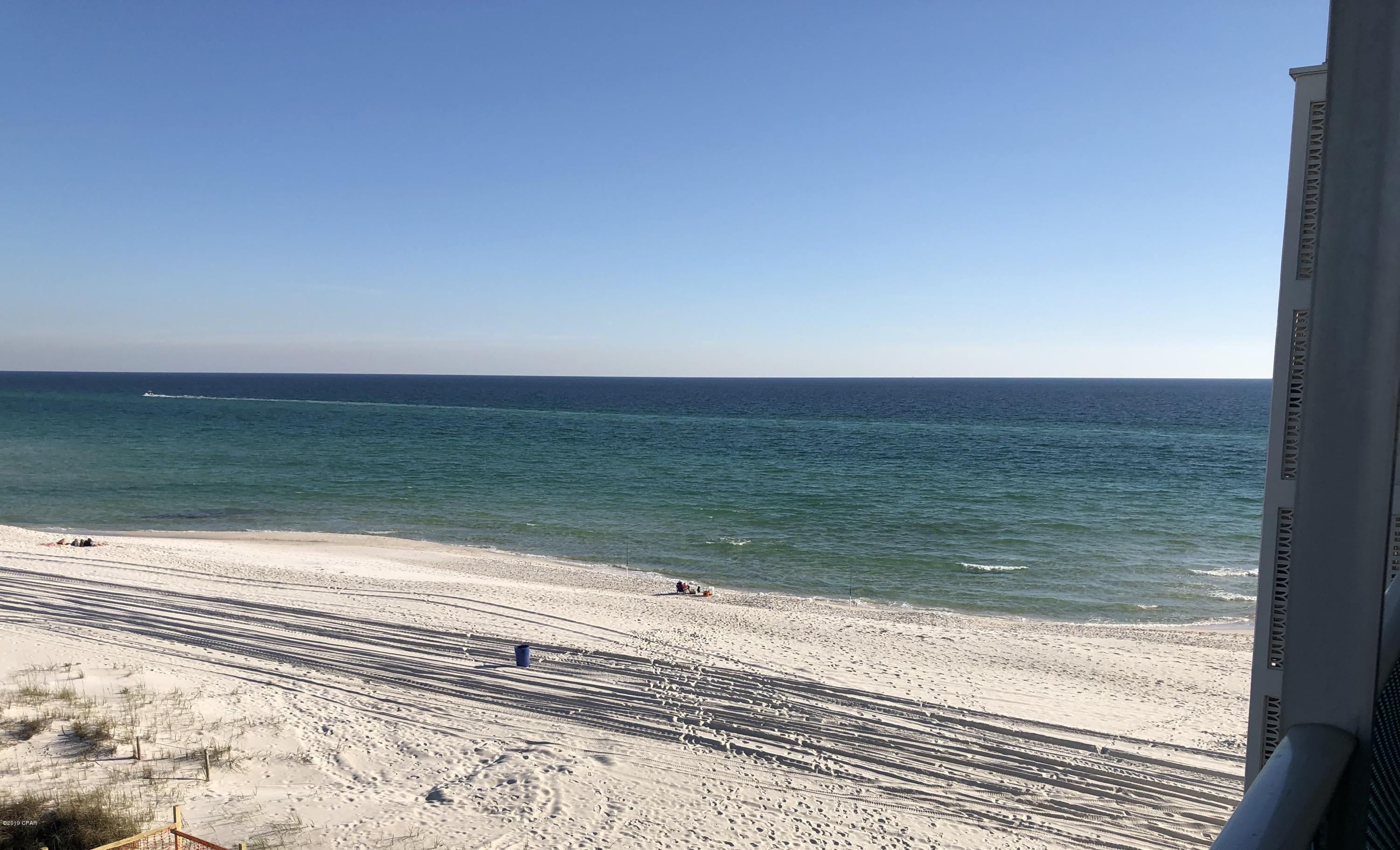 Fontainebleau Terrace - Residential