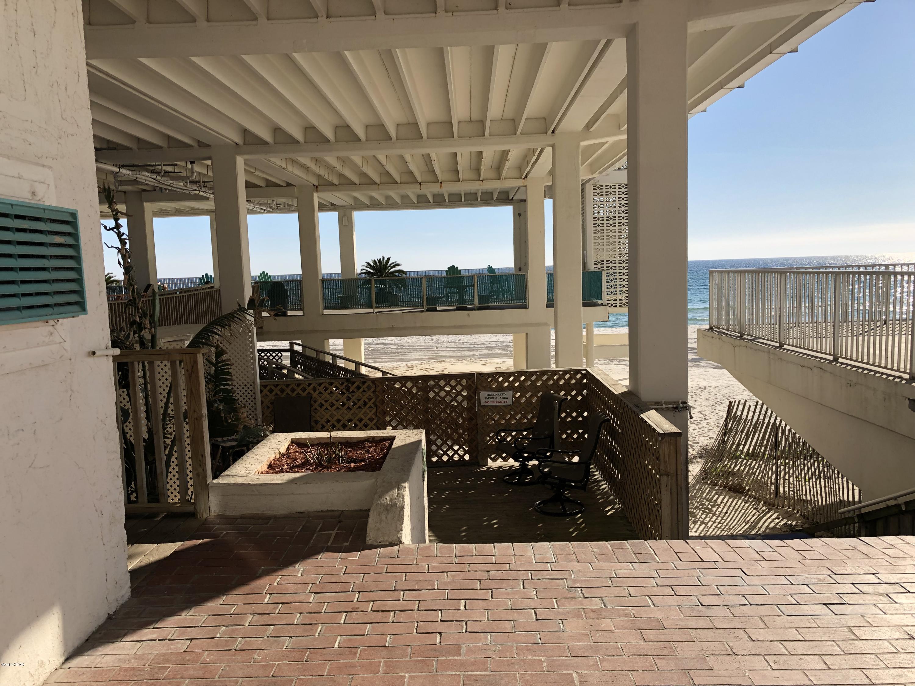 Fontainebleau Terrace - Residential