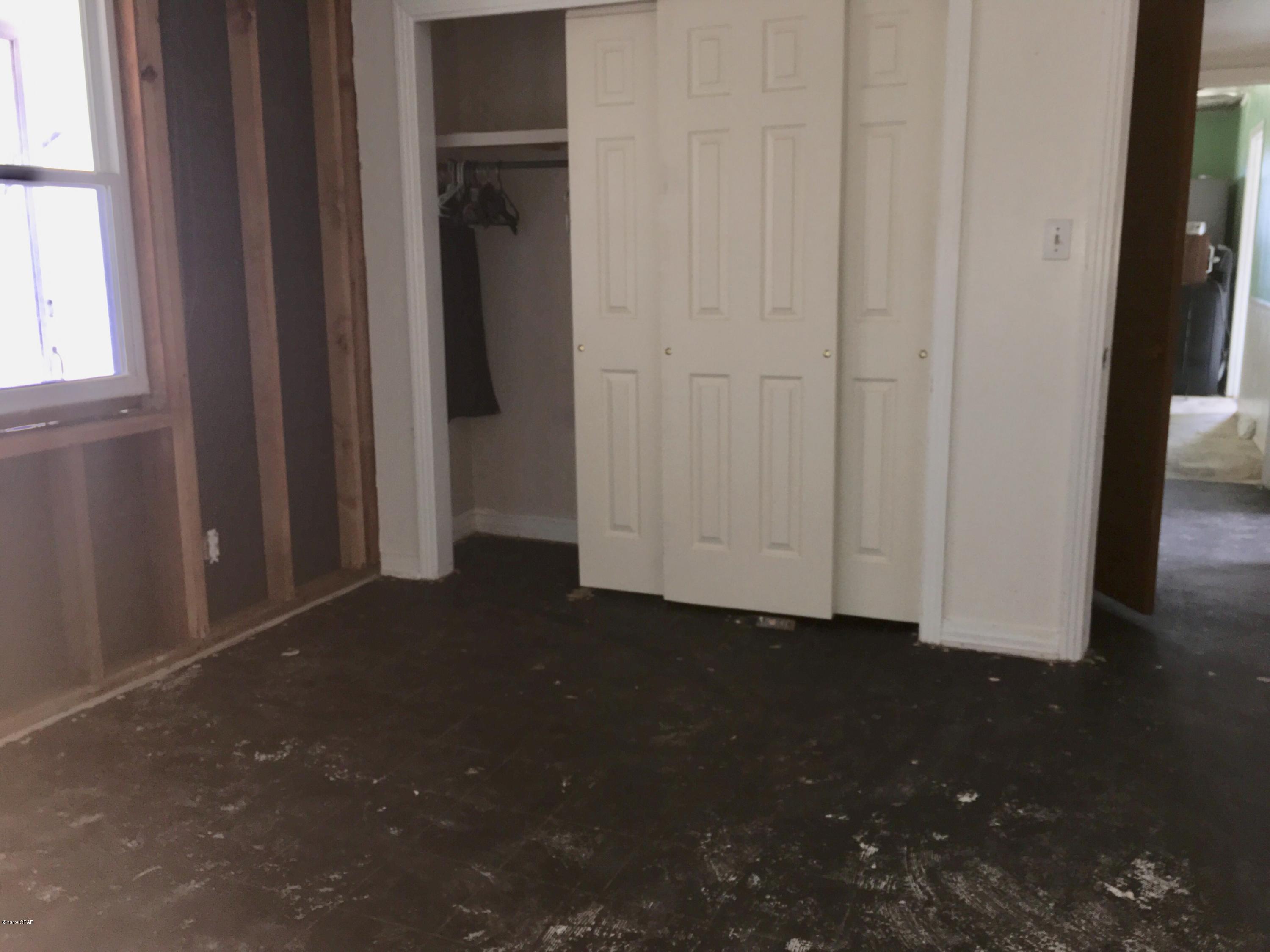 Lake Drive Heights - Residential