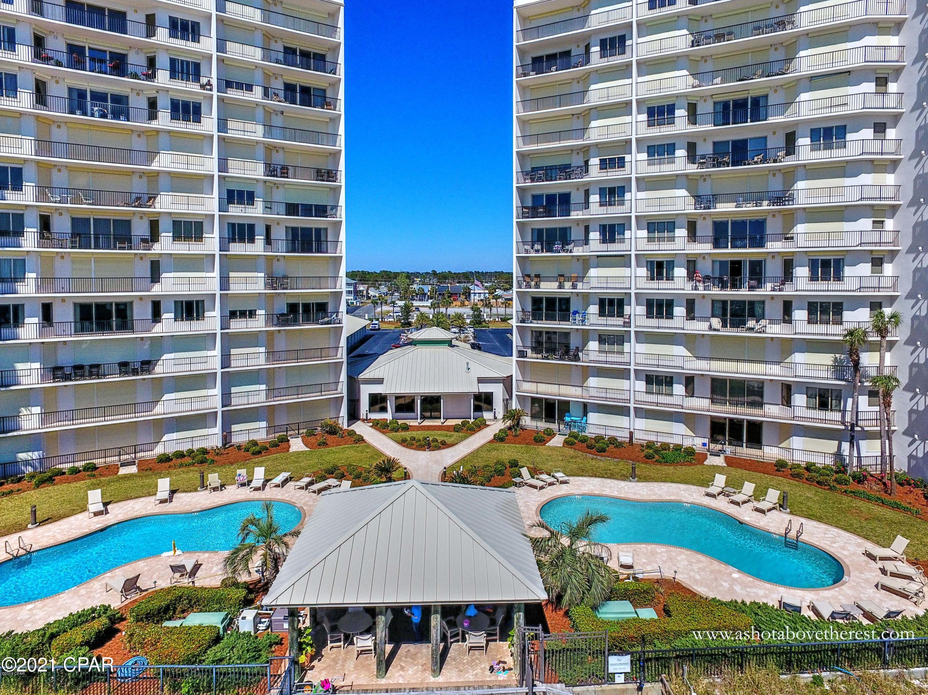 Summerwinds Condo - Residential