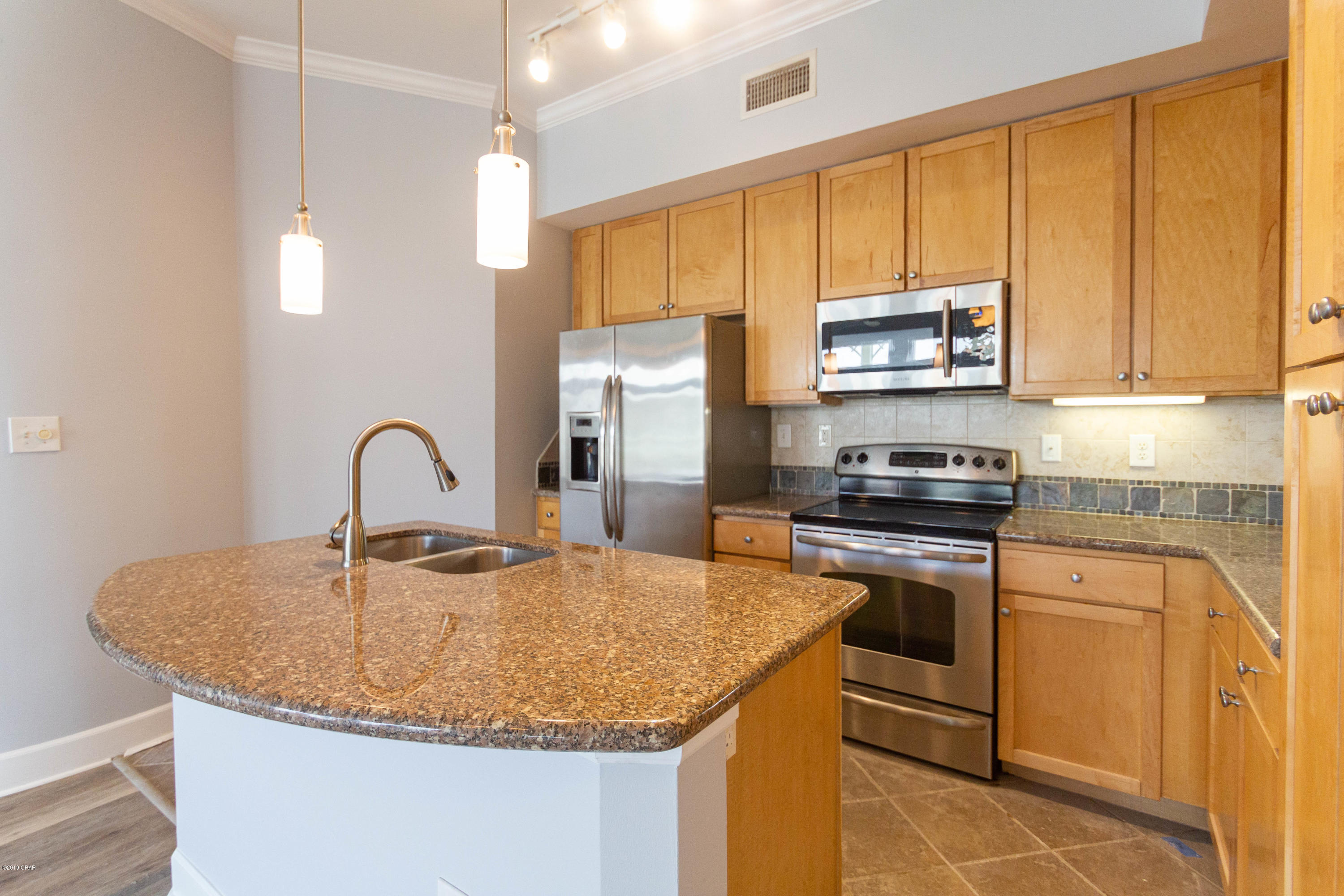 Island Reserve - Residential Lease