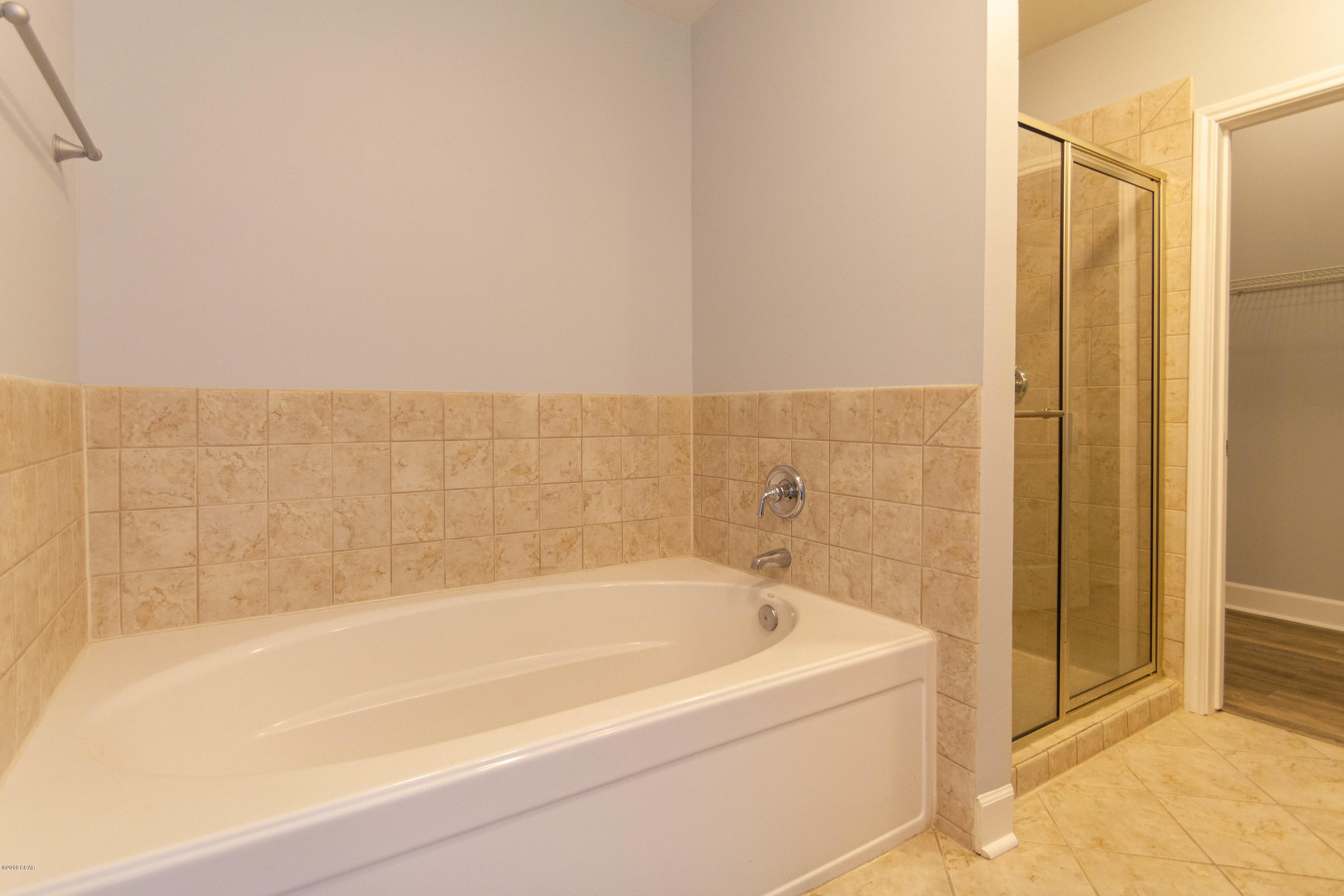 Island Reserve - Residential Lease