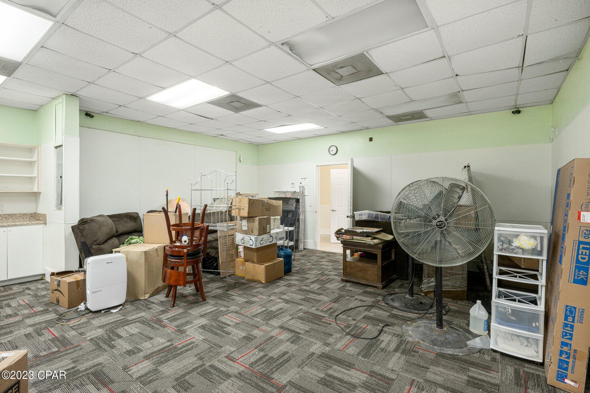 [No Recorded Subdiv] - Commercial Sale