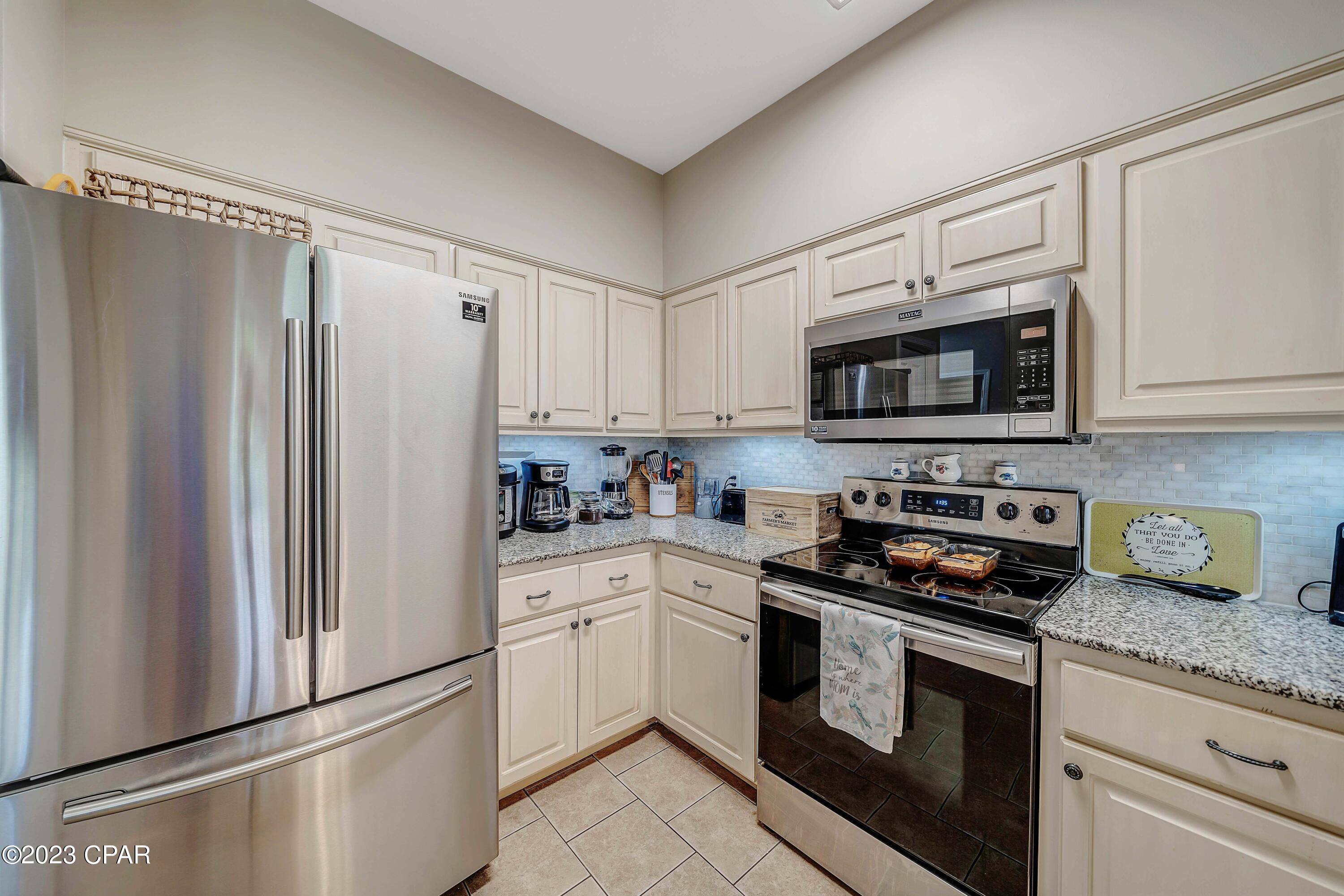 Annabella's Townhomes - Residential