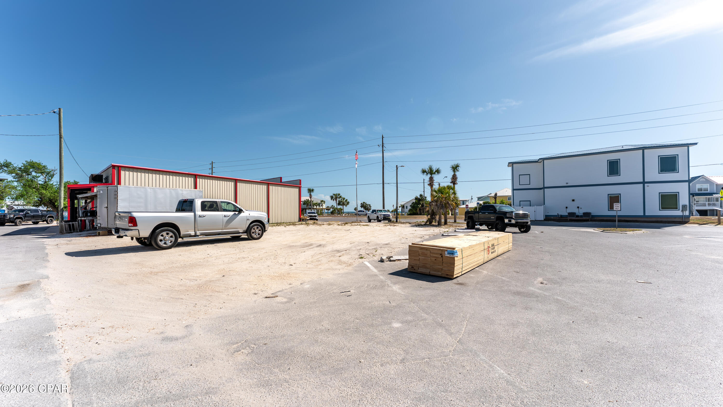 Mexico Beach Bus Cent - Land