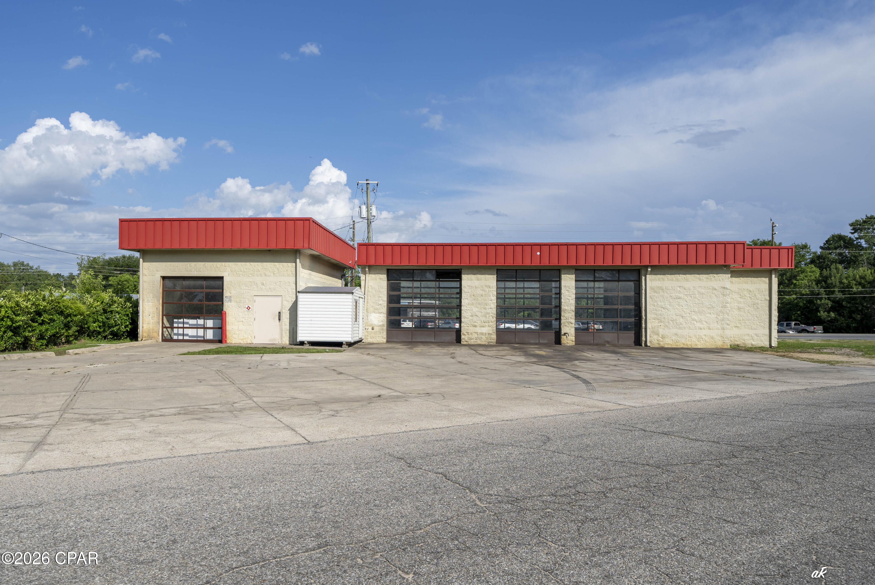 [No Recorded Subdiv] - Commercial Sale
