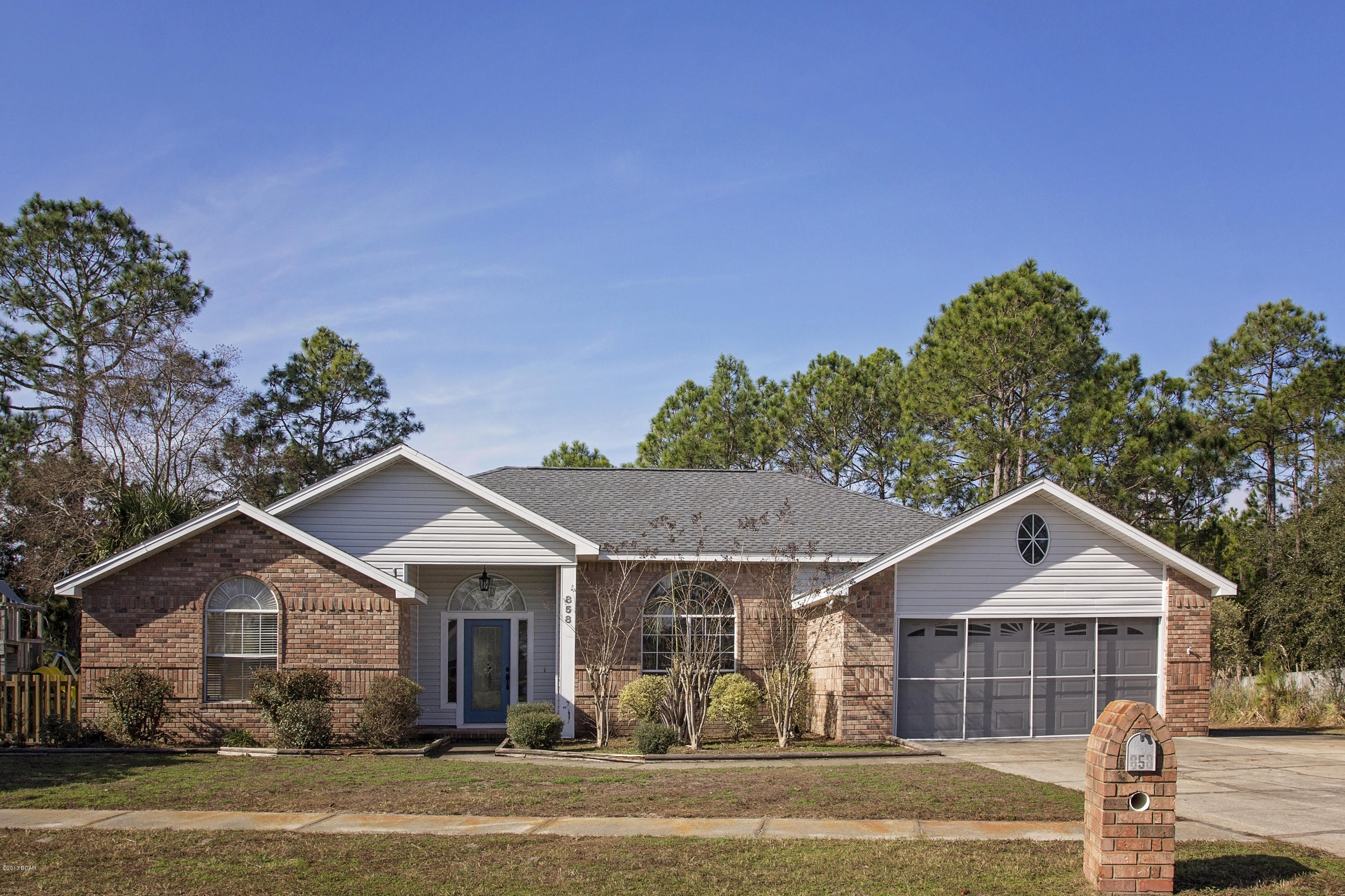 Plantation Pnt 1st Add - Residential