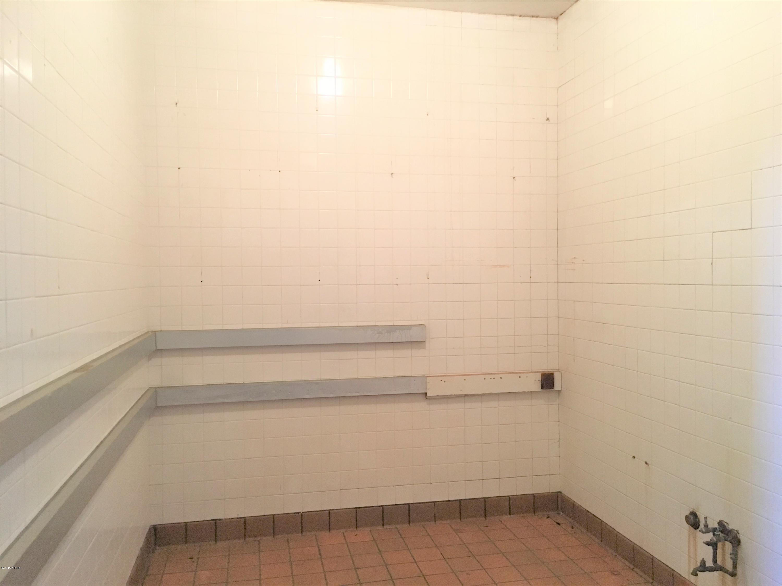 [No Recorded Subdiv] - Commercial Lease