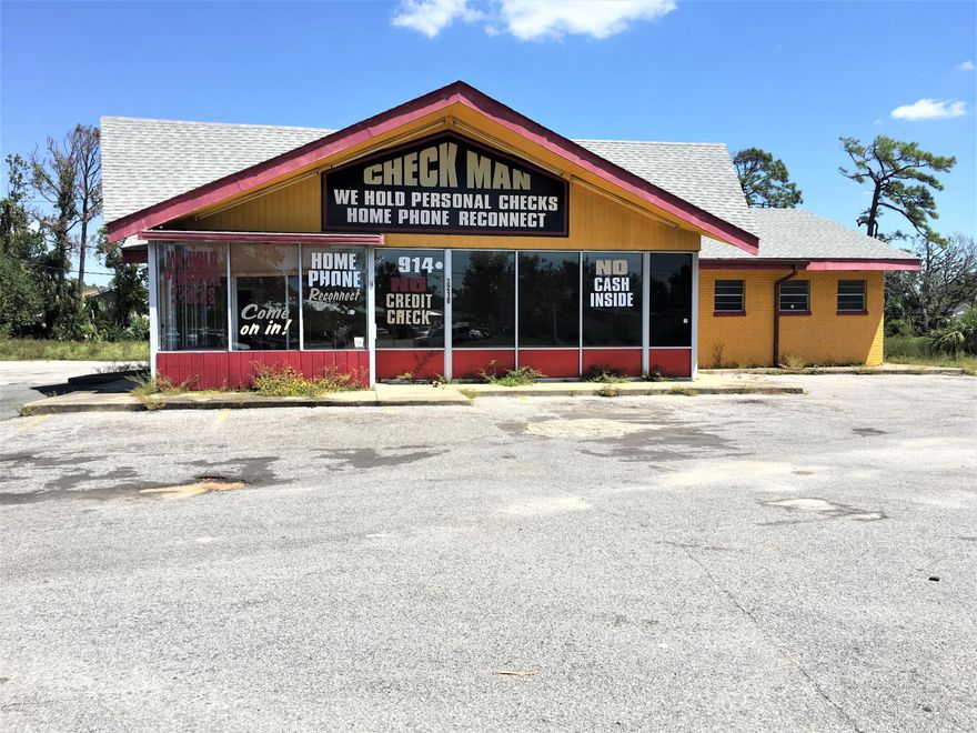 Highly visible commercial building located on  U.S. Highway 98.  Just three blocks East of Michigan Avenue.  Easy access with multiple points of entry and exit with excellent parking. Approximately 3,216 square feet building ideal for multiple uses; retail, office, professional services, etc.



Additional .848 acres of land available .