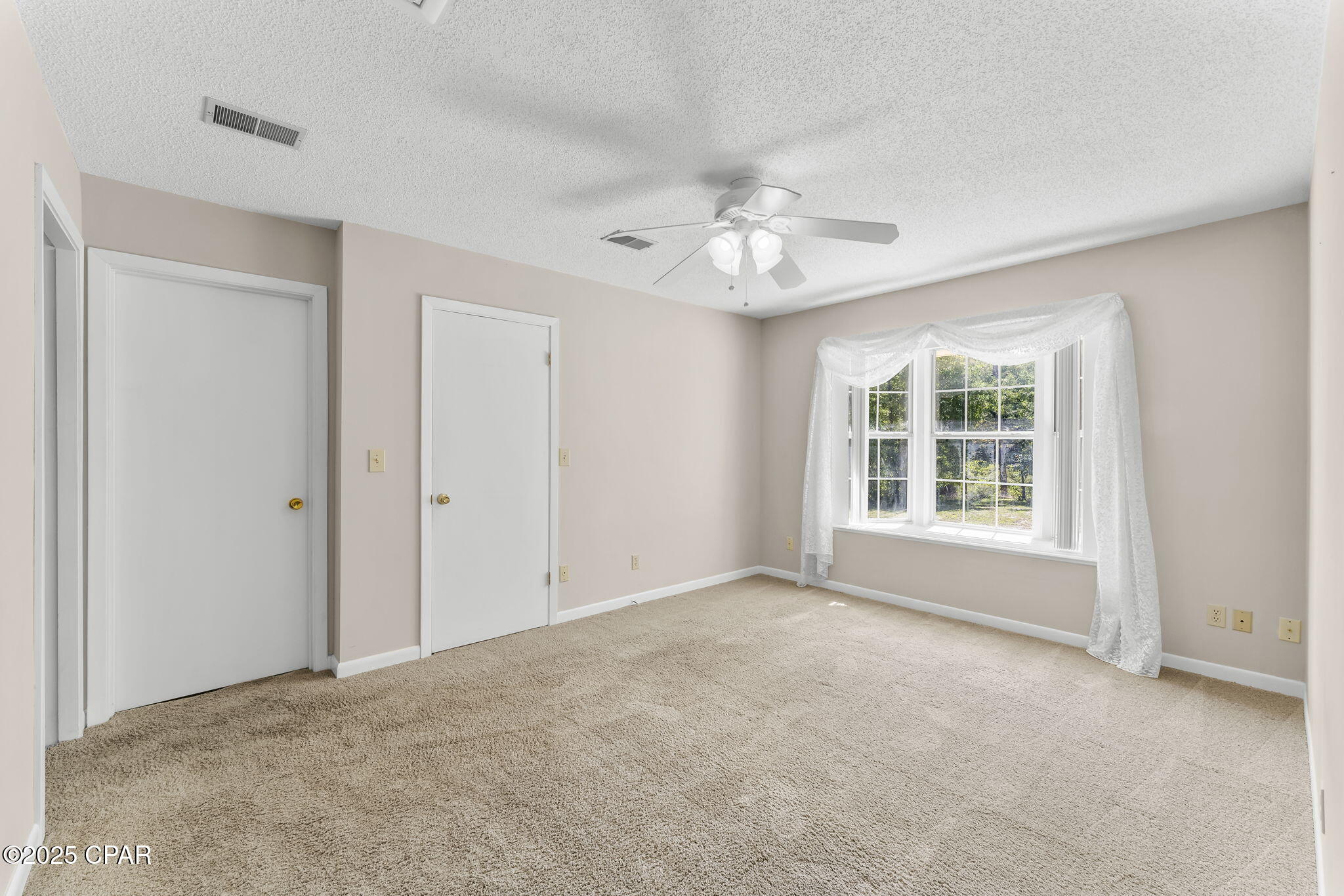 Venetian Villa 1st Add Replat - Residential