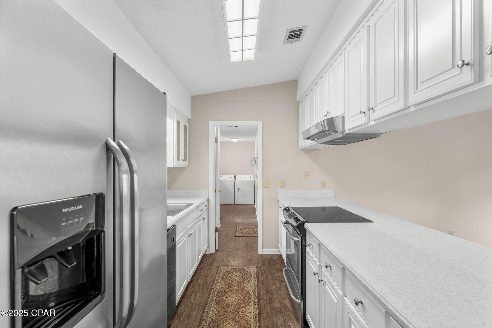 Venetian Villa 1st Add Replat - Residential