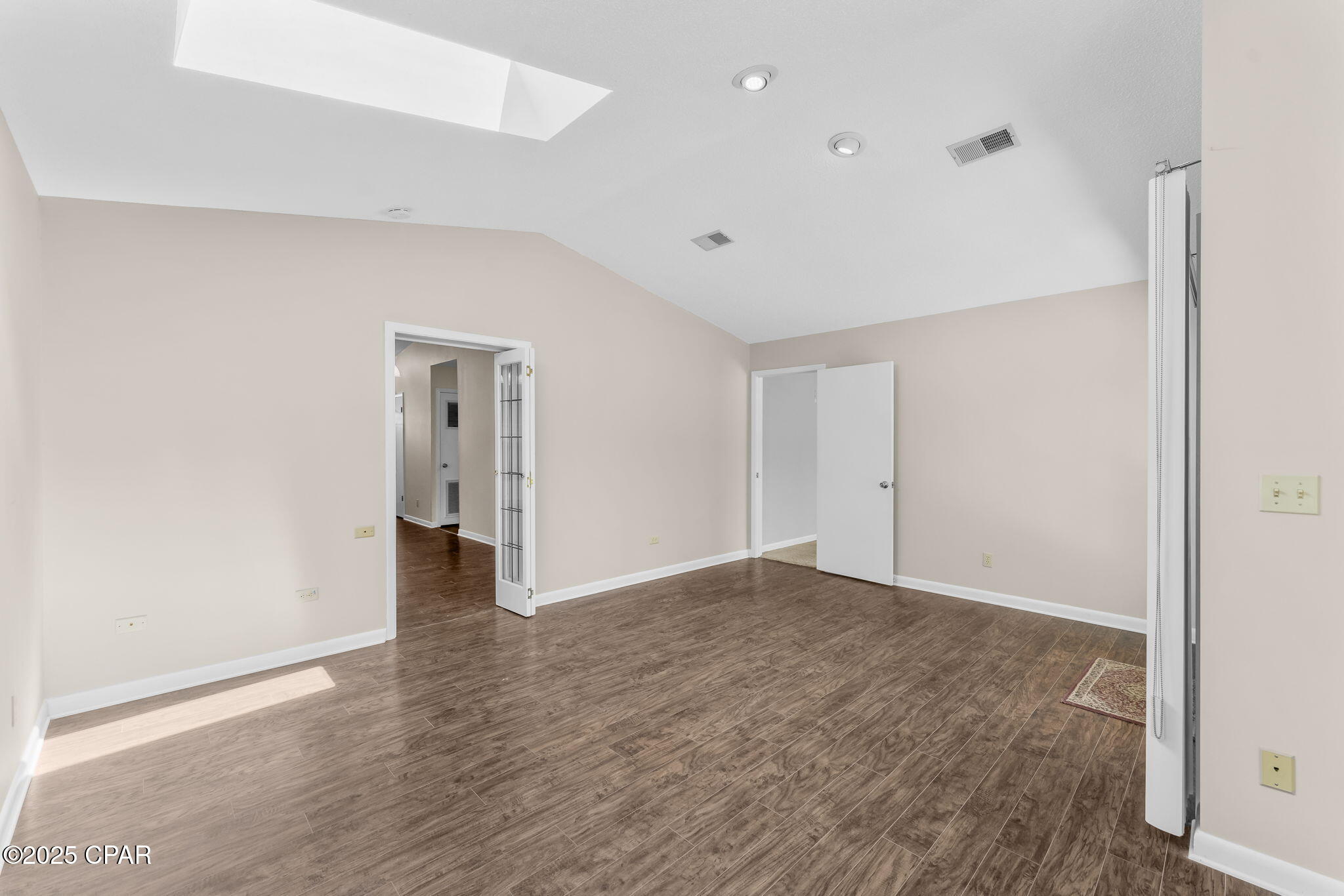 Venetian Villa 1st Add Replat - Residential