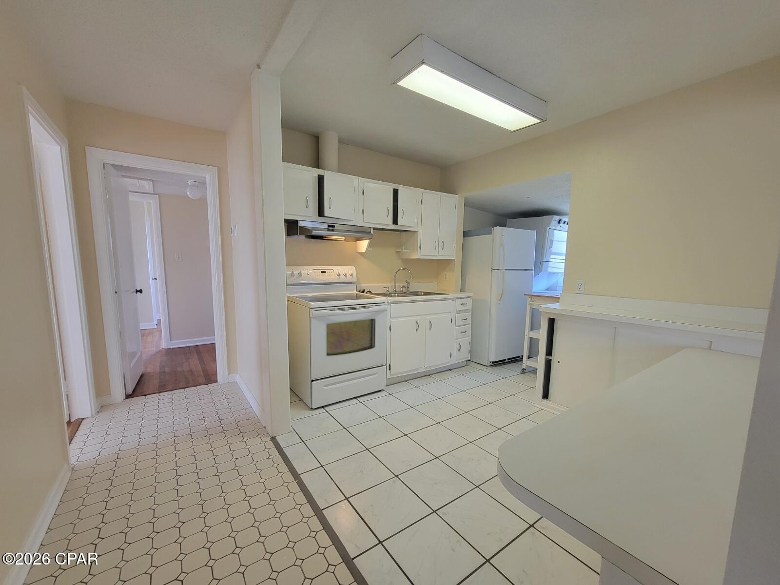 [No Recorded Subdiv] - Residential Lease