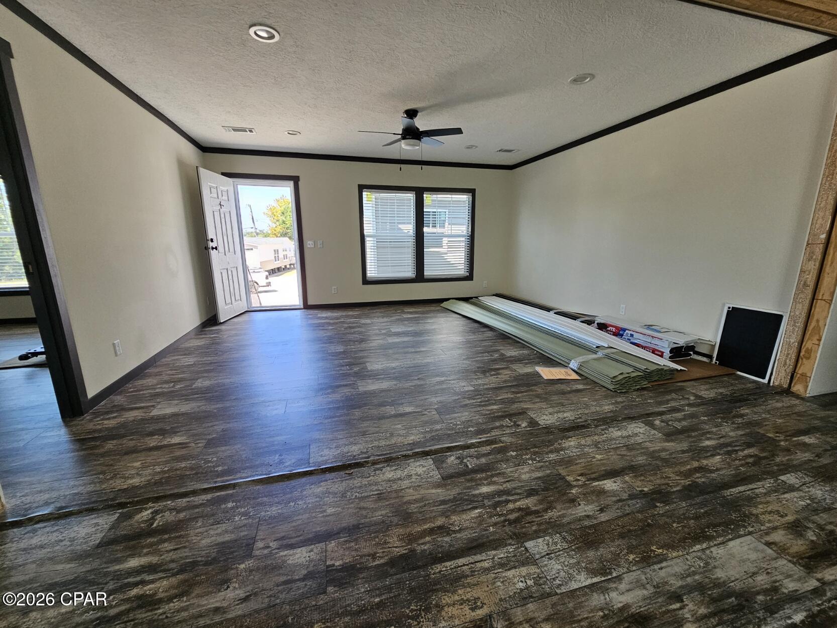 Valley Oaks - Residential