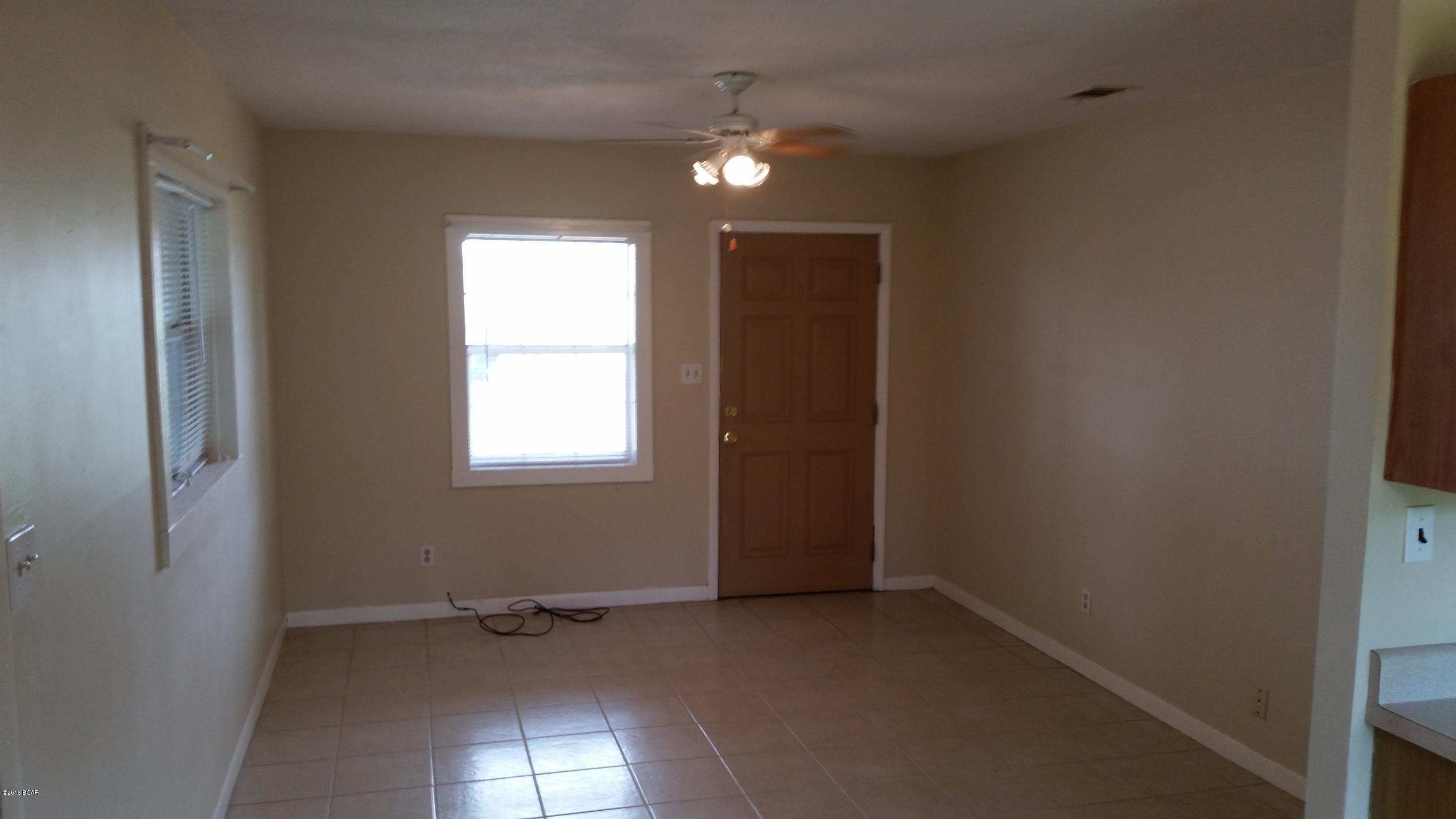 Jinks Sub U-1 - Residential Lease