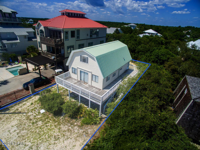 Gulf Lake Beaches Estate - Residential