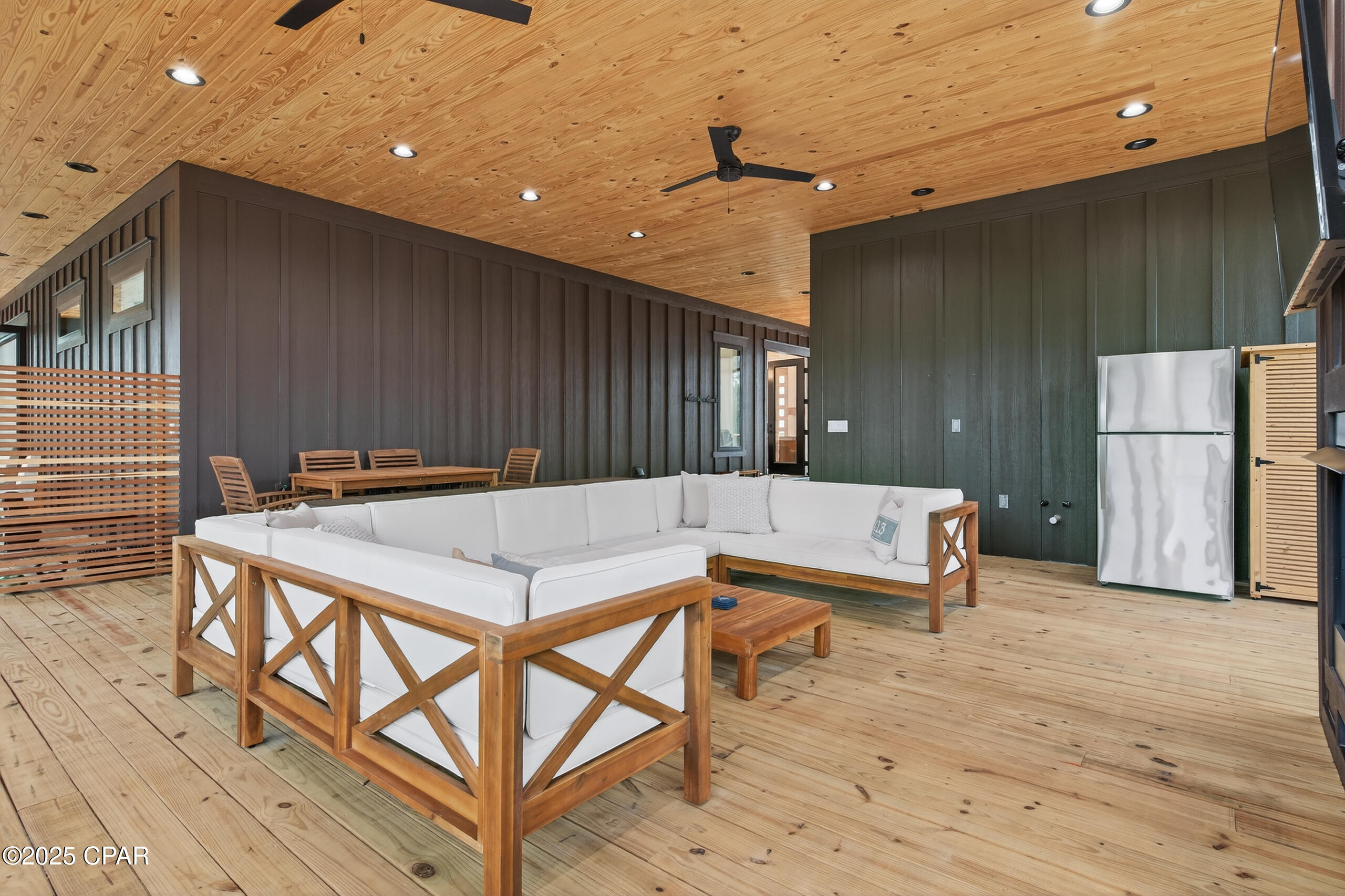 Rivercamps On Crooked Creek - Residential