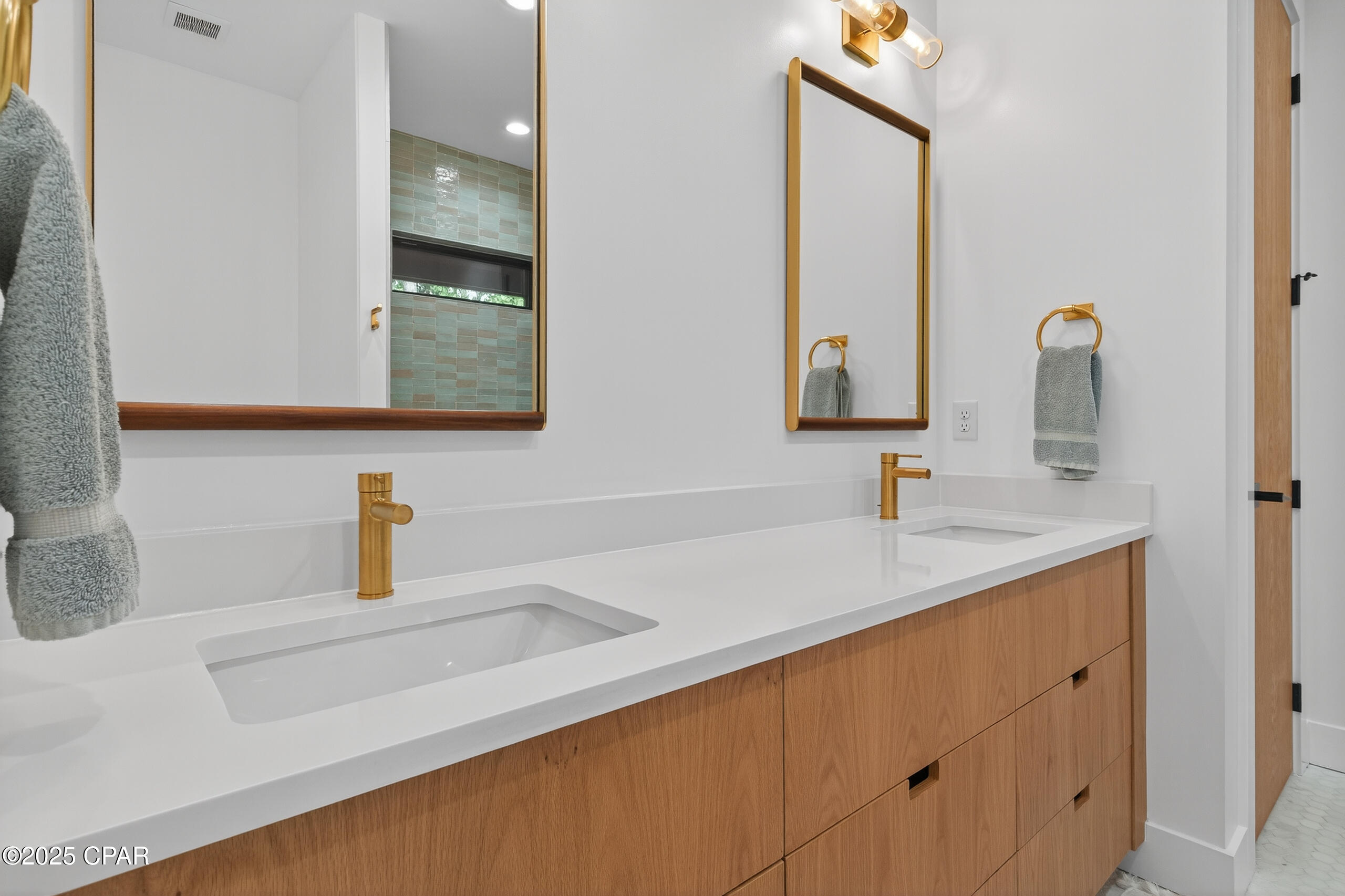 Rivercamps On Crooked Creek - Residential