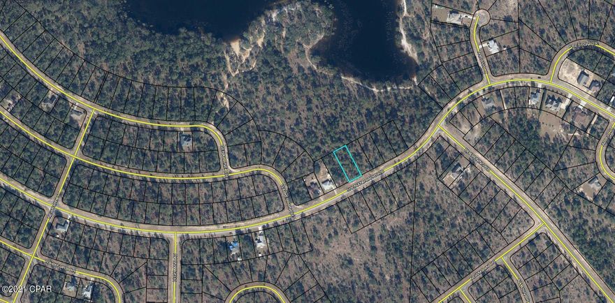 Very nice large lot in Sunny hills, lot 45 is also for sale these lots were hand picked by the seller for building lots, enjoy the golf course and lakes in the subdivision and your just a short drive to Panama City and the Beaches.