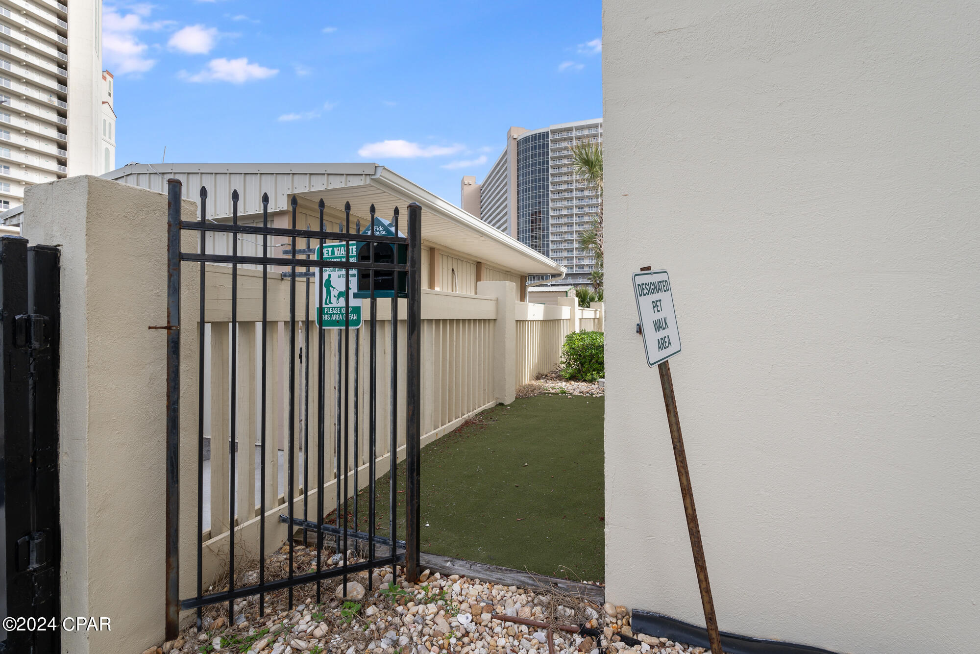 Sunbird Condo - Residential