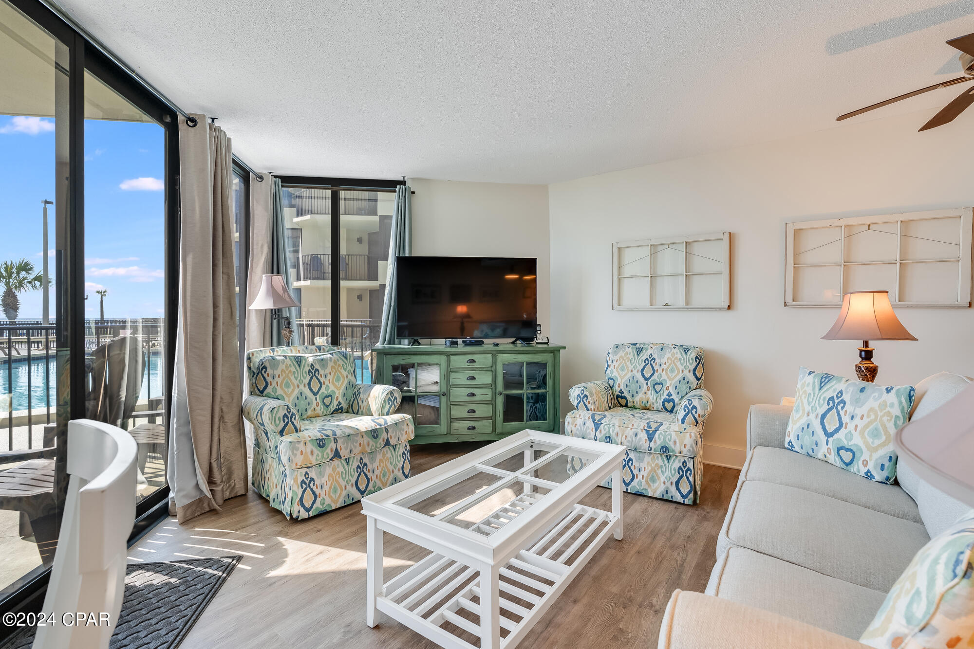 Sunbird Condo - Residential