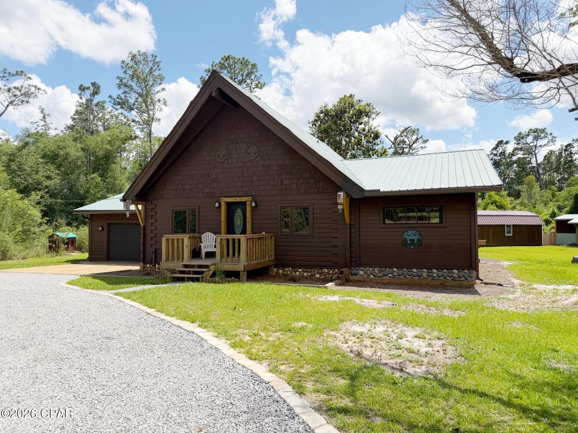 Compass Lake In The Hills - Residential