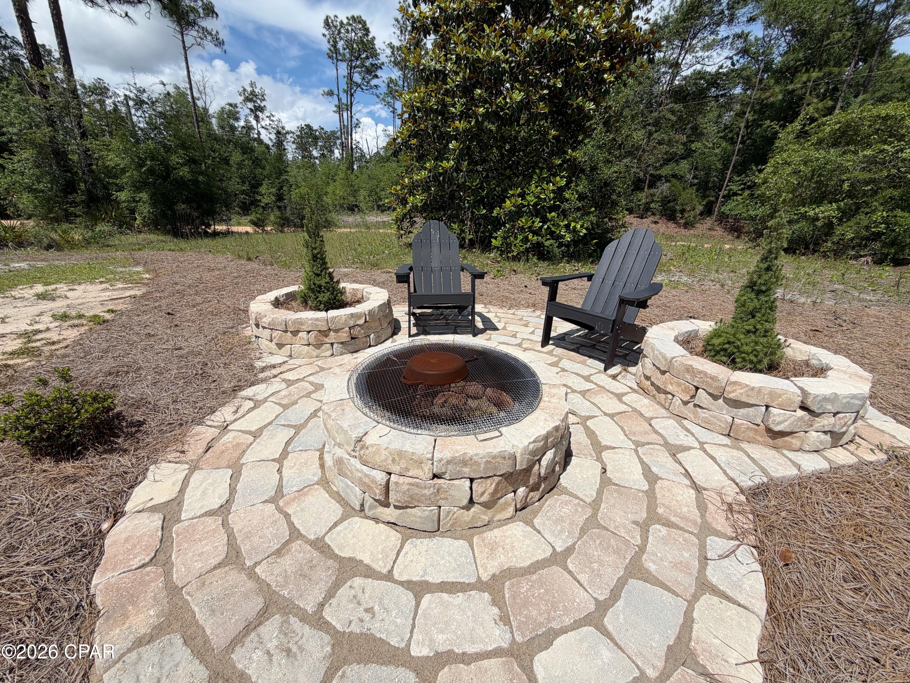 Compass Lake In The Hills - Residential