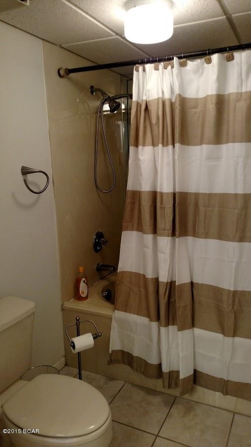 River Oaks Tennis Villas - Residential