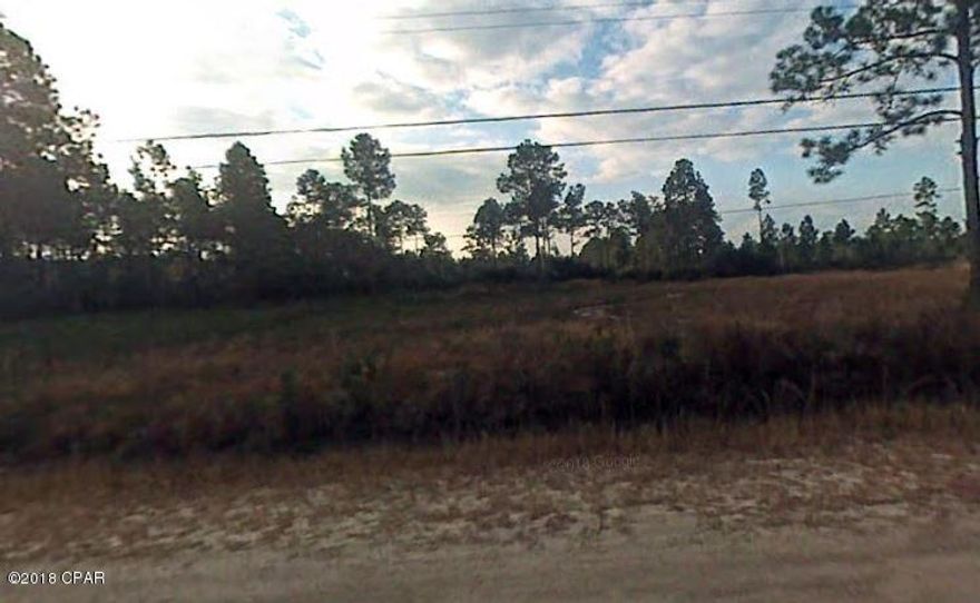 A little over 1 acre near East Bay. Short commute to Eastern Ship Building and Tyndall Air Force Base. Build your dream home!