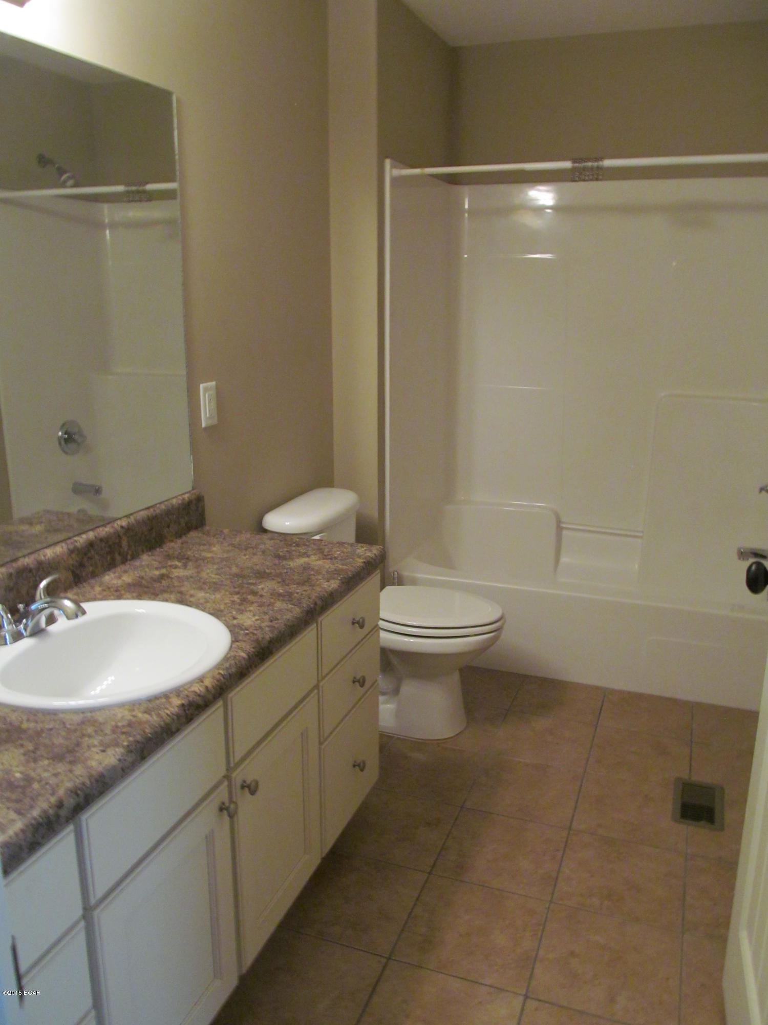 [No Recorded Subdiv] - Residential Lease