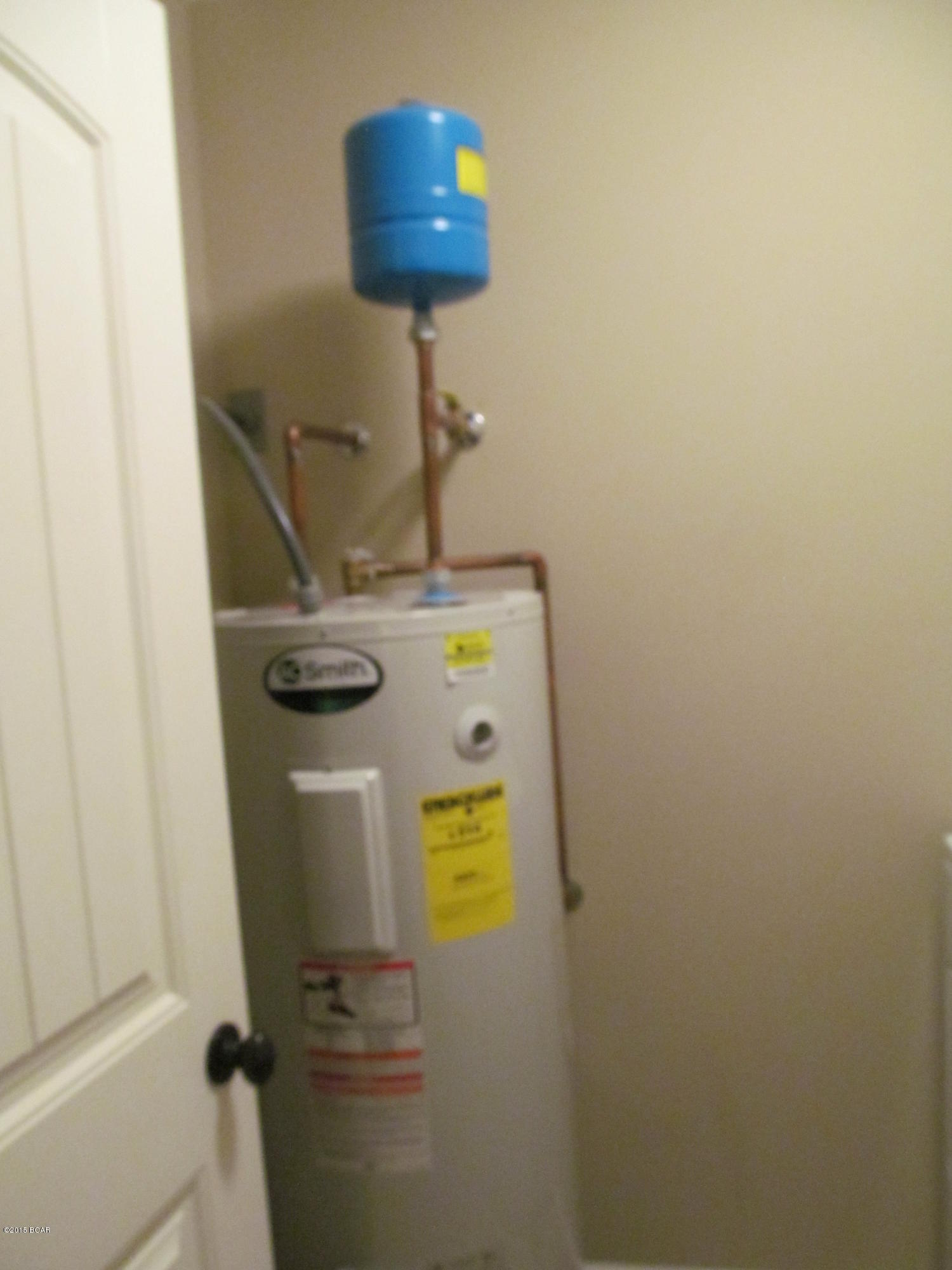 [No Recorded Subdiv] - Residential Lease