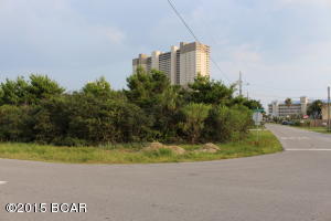 El Centro Beach - Land