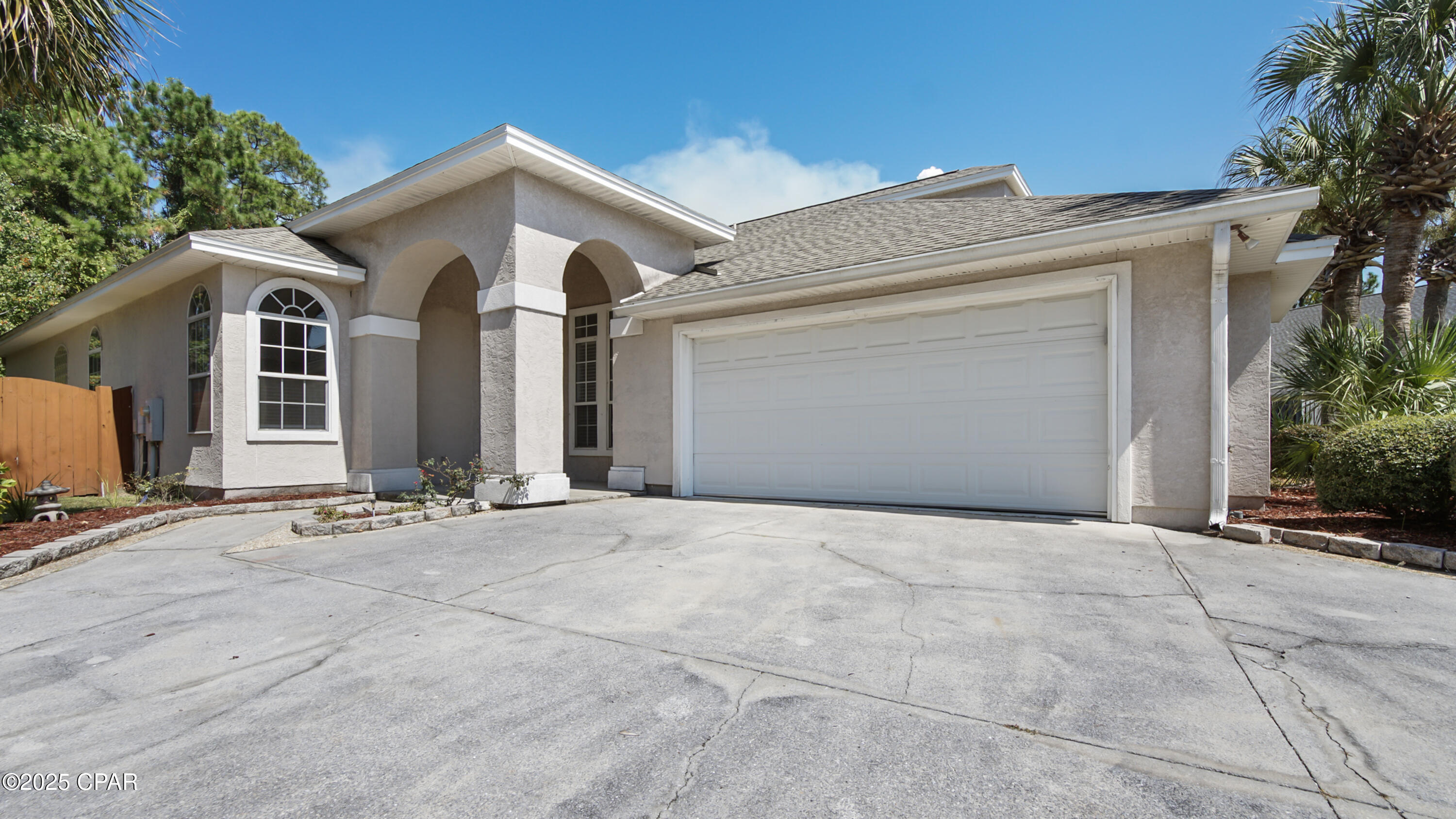 Dolphin Bay - Residential Lease