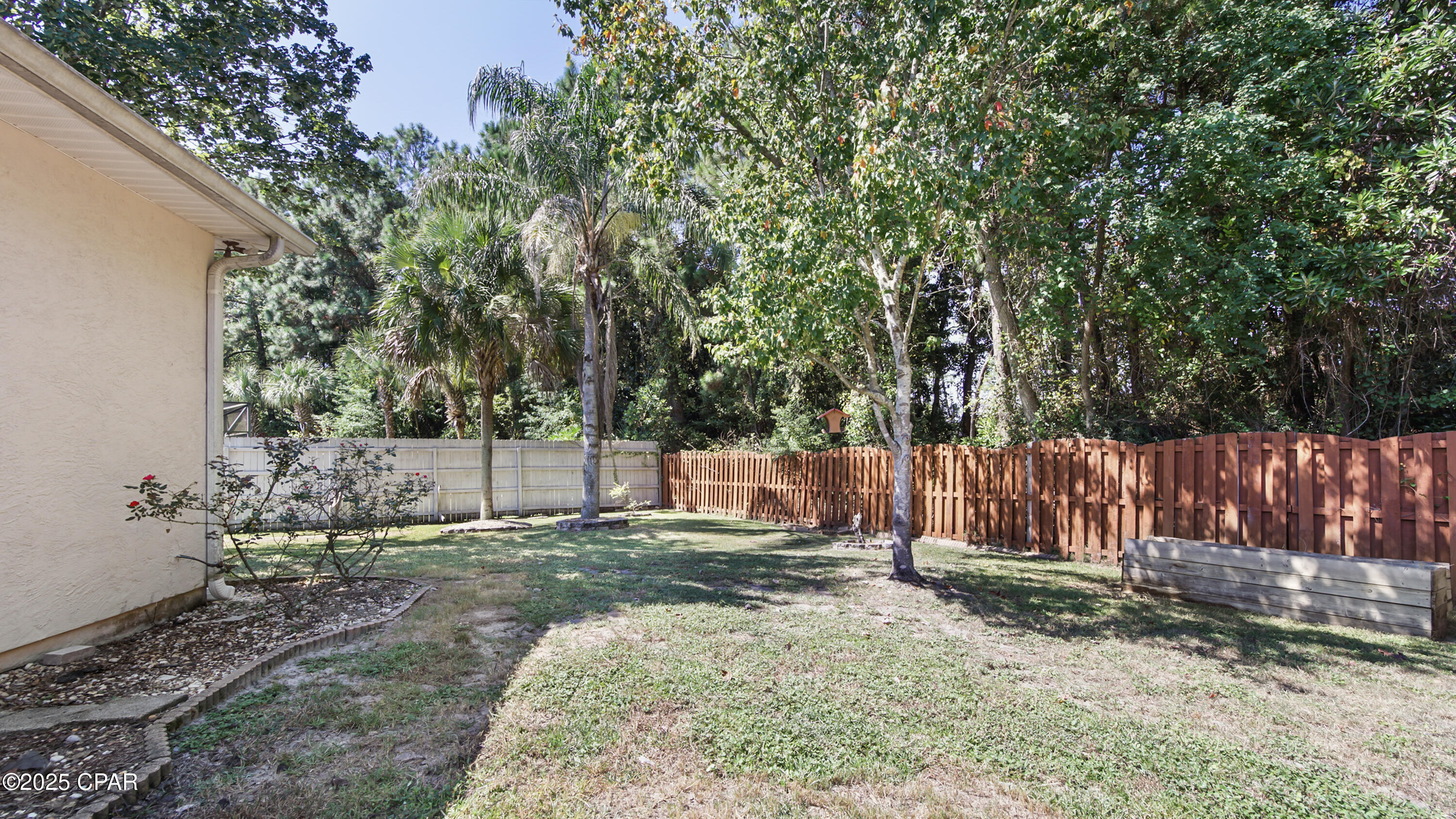 Dolphin Bay - Residential Lease