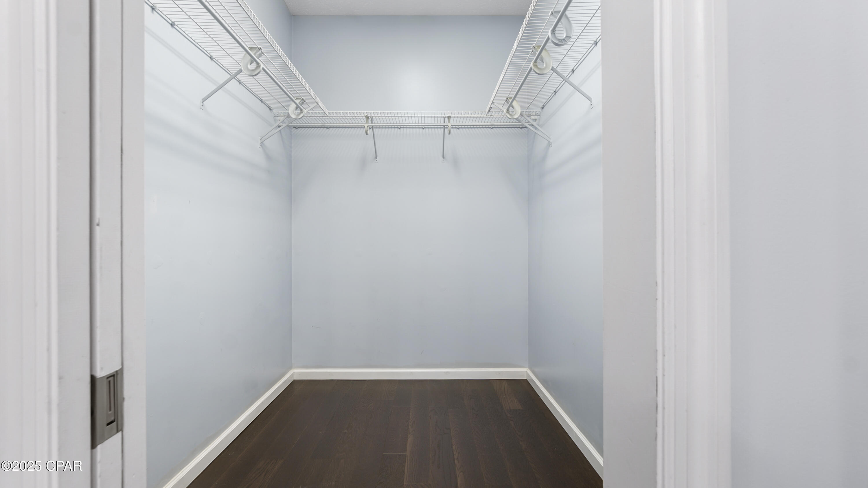 Dolphin Bay - Residential Lease