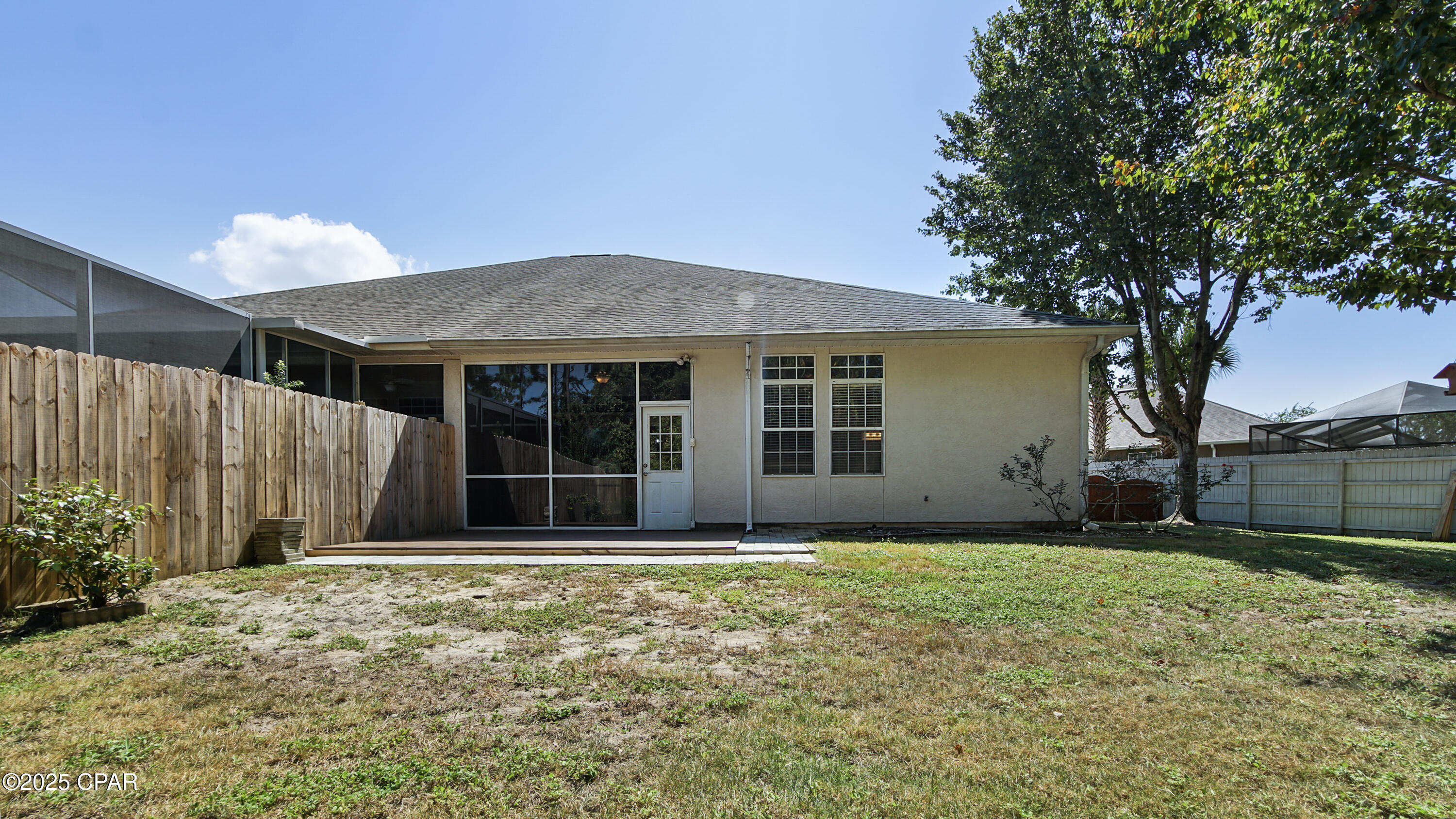 Dolphin Bay - Residential Lease