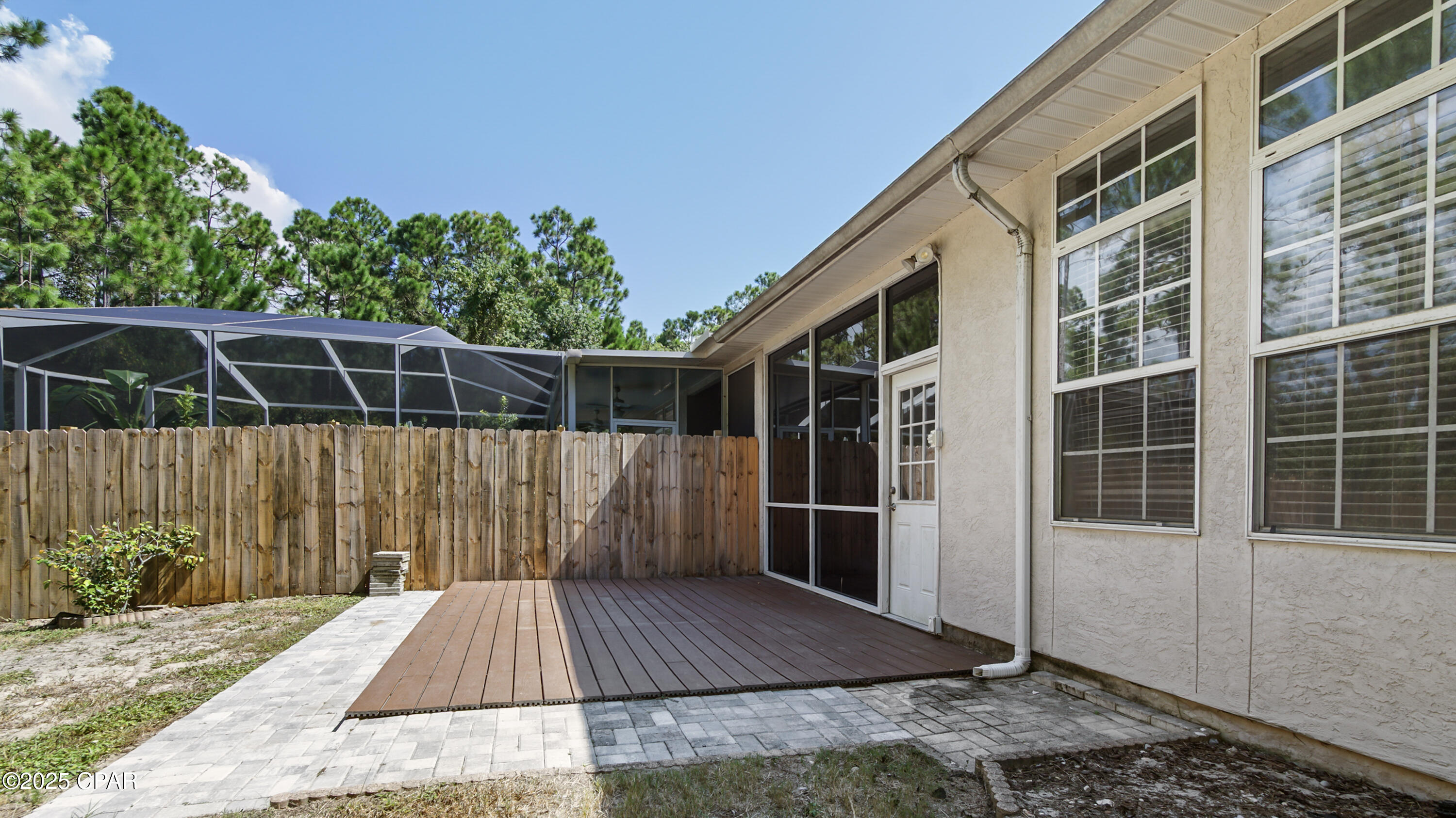 Dolphin Bay - Residential Lease