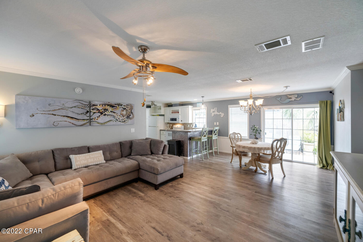 Laguna Beach Estates 7th Add - Residential