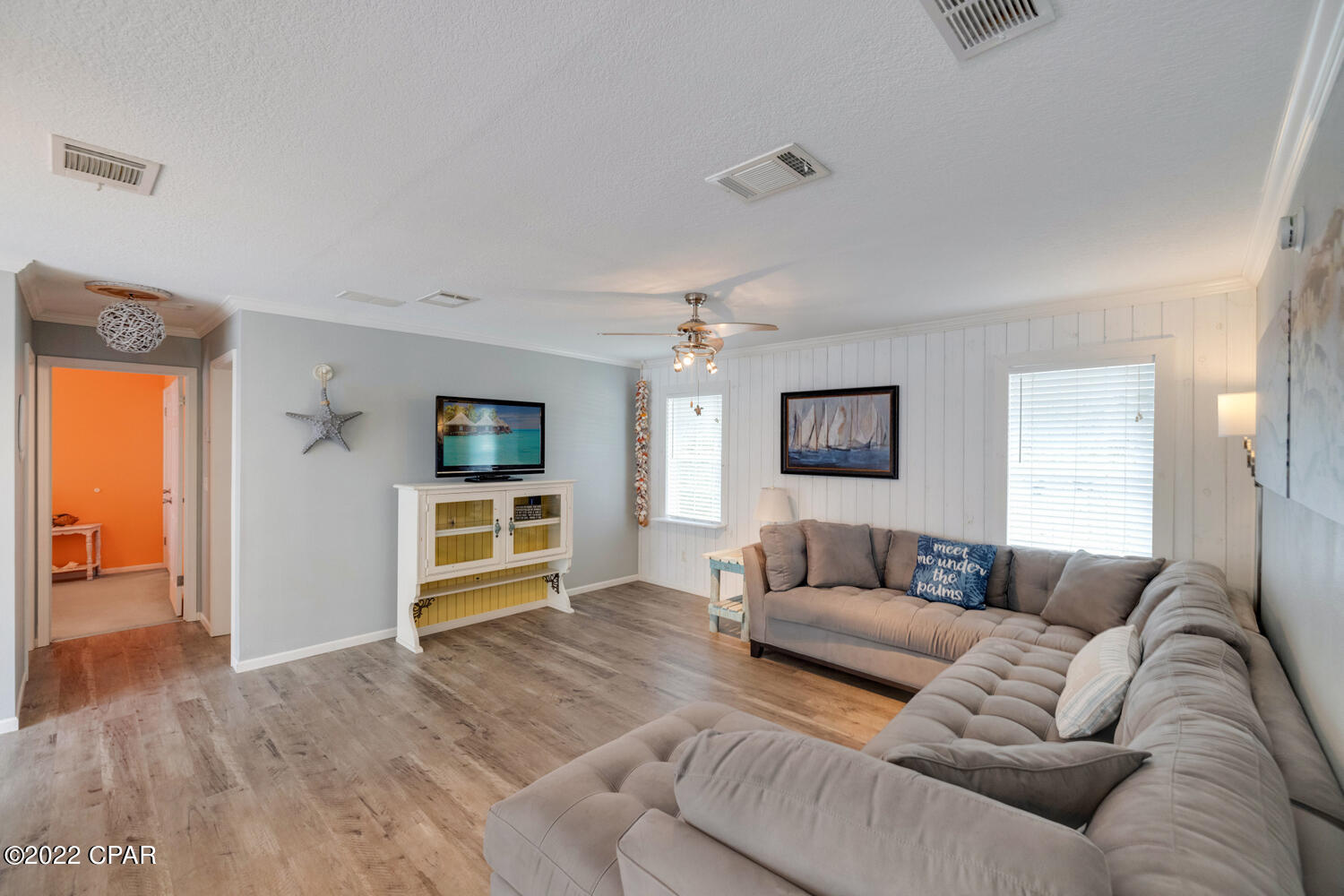 Laguna Beach Estates 7th Add - Residential