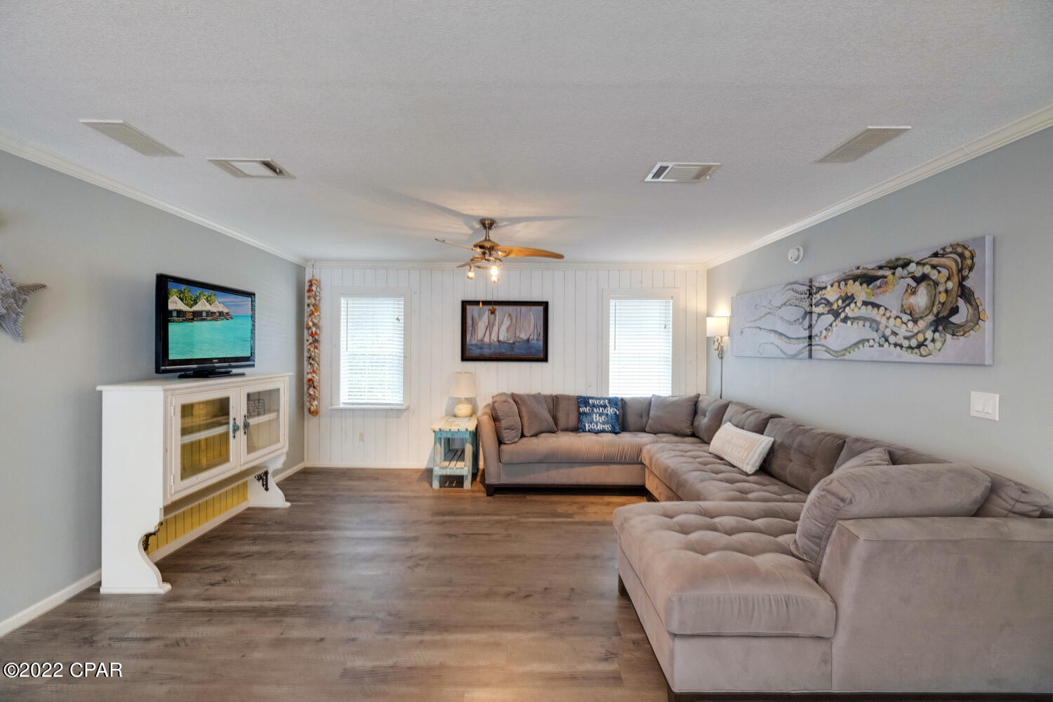 Laguna Beach Estates 7th Add - Residential