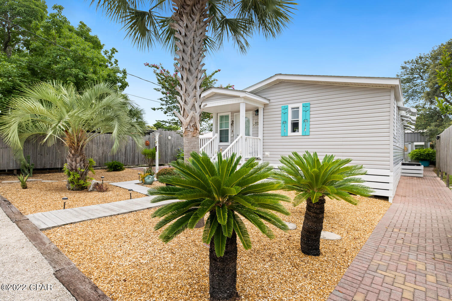 Laguna Beach Estates 7th Add - Residential