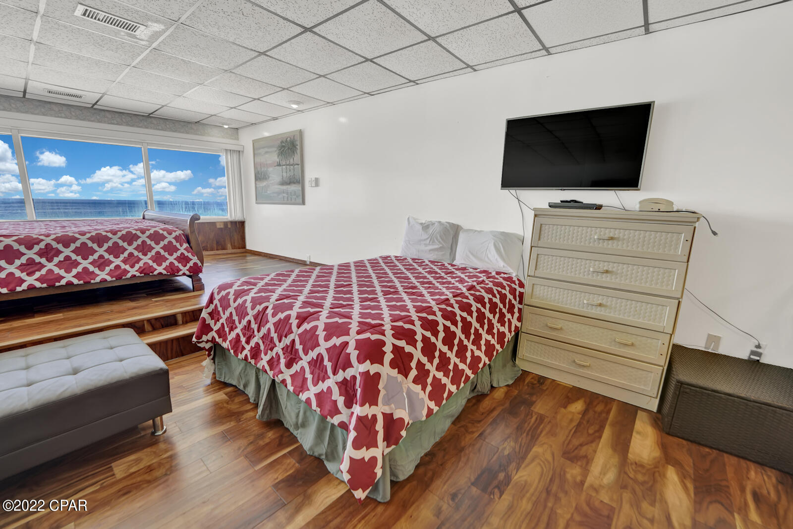 Continental Condos - Residential