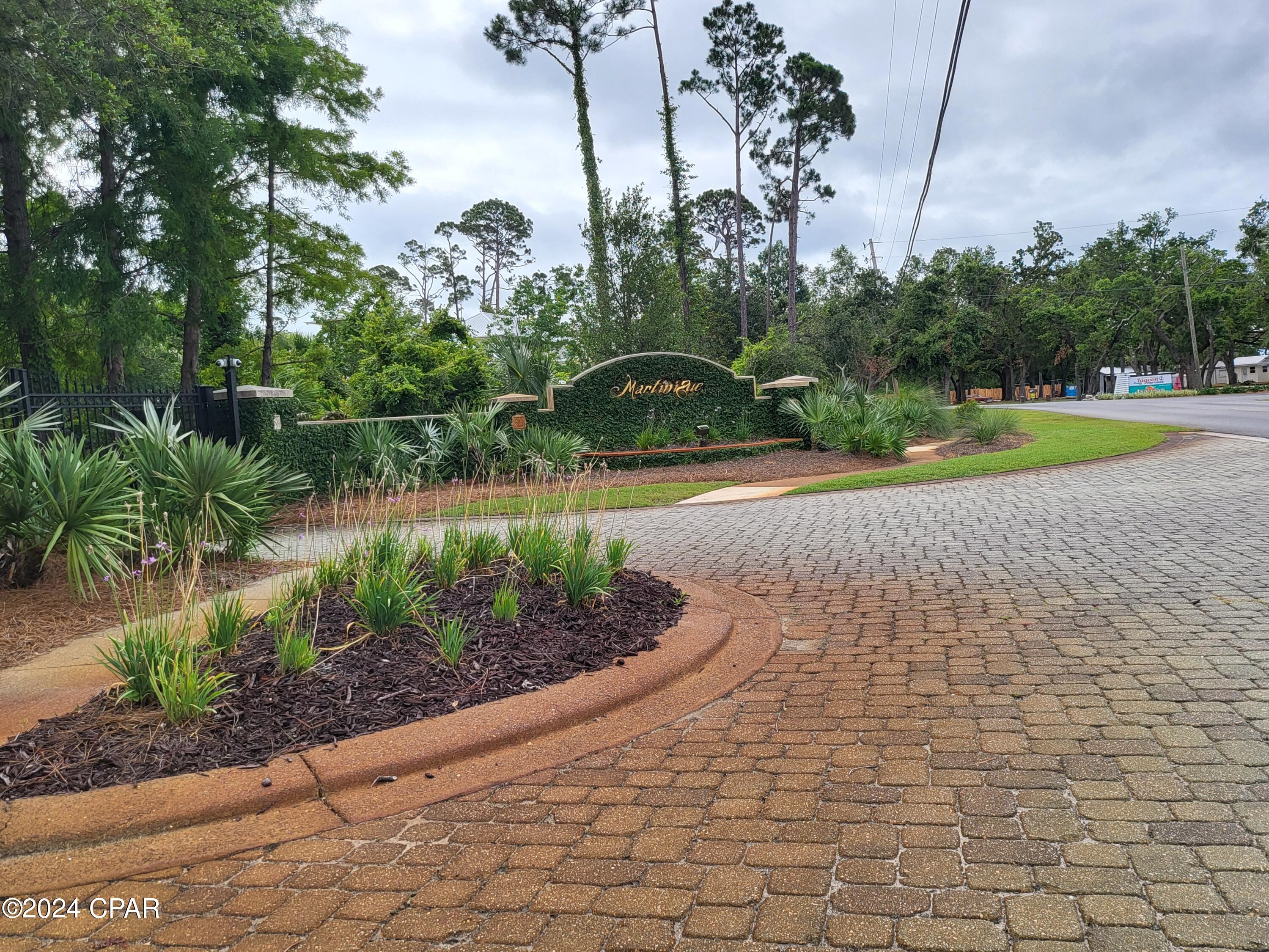 Martinique Phase II - Land